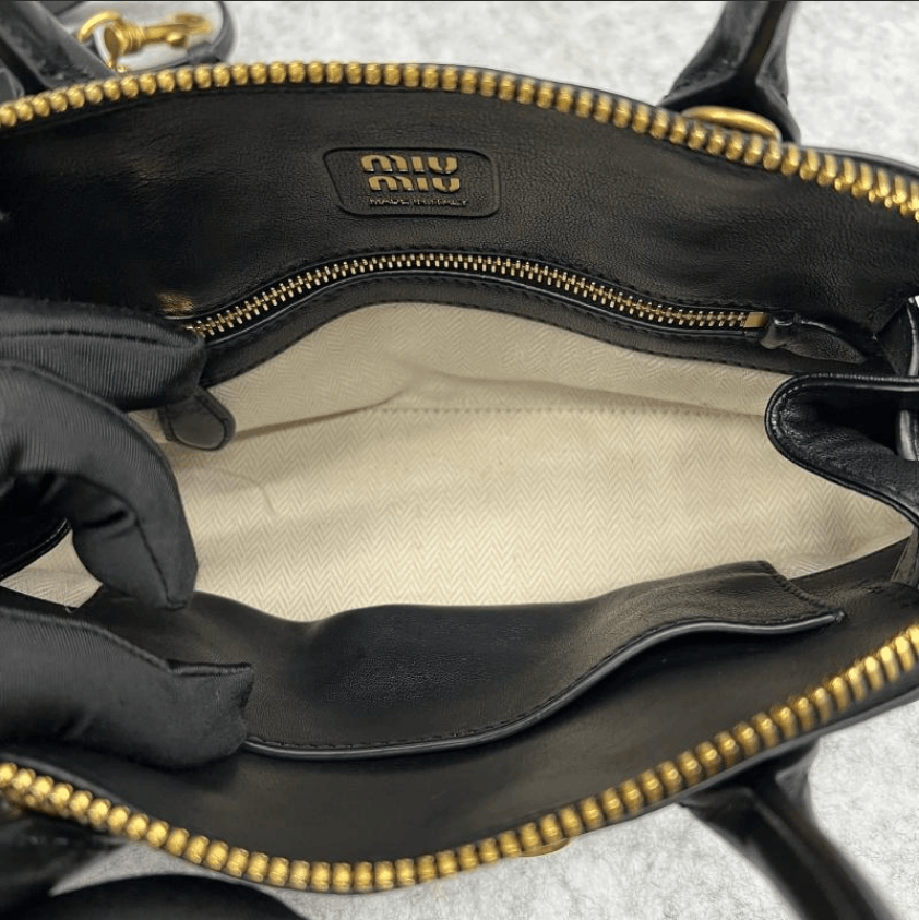 Miu Miu Miu Miu Nappa Leather Shoulder & Handheld Bag Size ONE SIZE - 5 Thumbnail