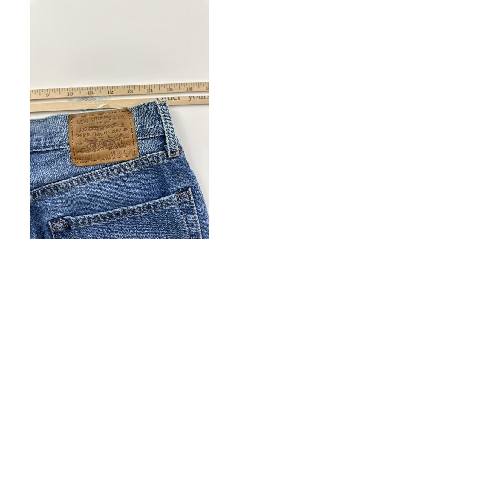 Levi's Levis 551 Jeans Mens 30 x 30 Blue Classic Straight 5-Pocket Denim USA 90s City Licensed Premium Jeans Mens Blue Vector Art Size US 30 / EU 46 - 9 Thumbnail