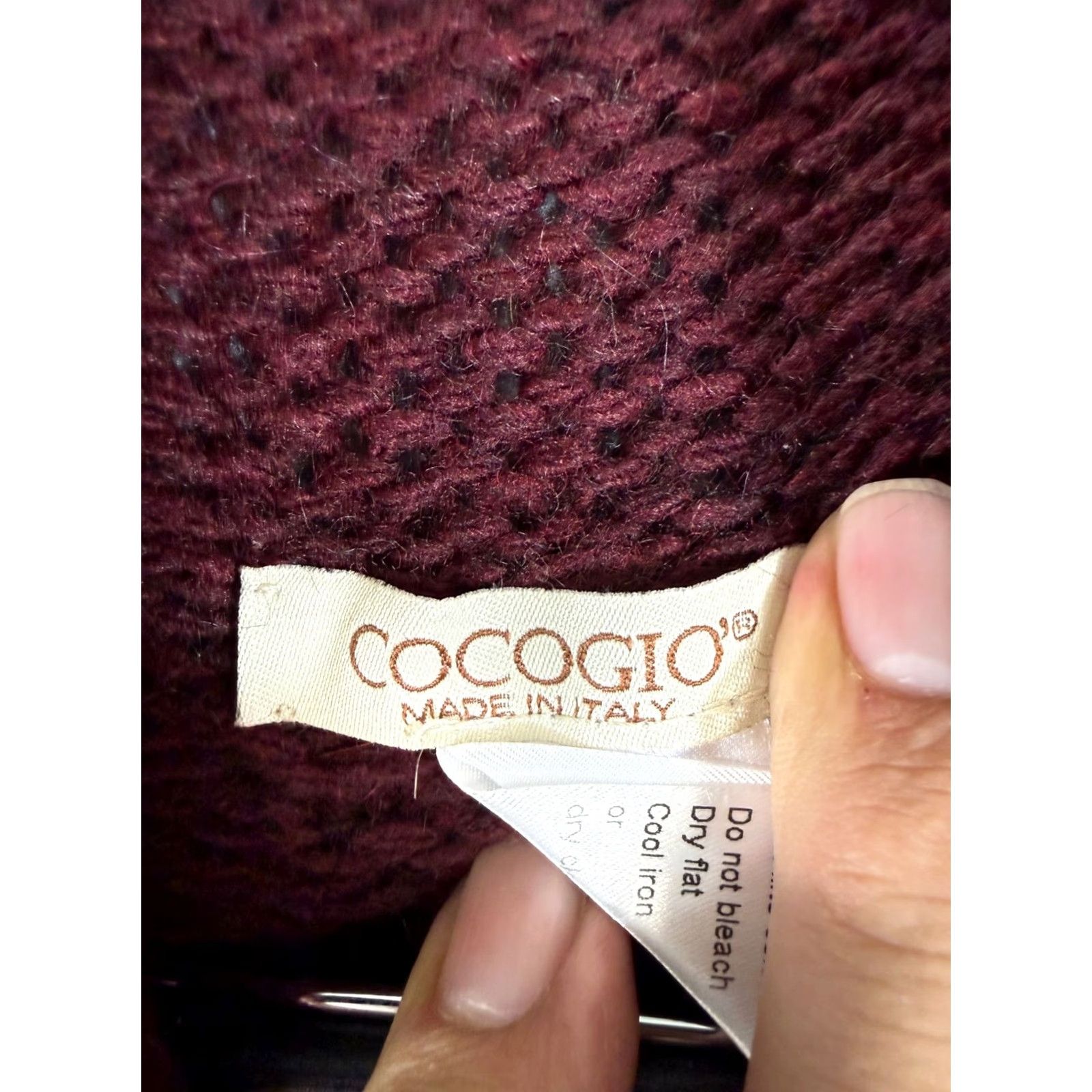 Vintage VINTAGE Cocogio Poncho Cape Sweater Womens OSFA Maroon Wool Blend Knit High Neck Cape Sweater Womens OSFA Maroon Wool Blend Knit High Neck Vintage Size ONE SIZE - 5 Thumbnail