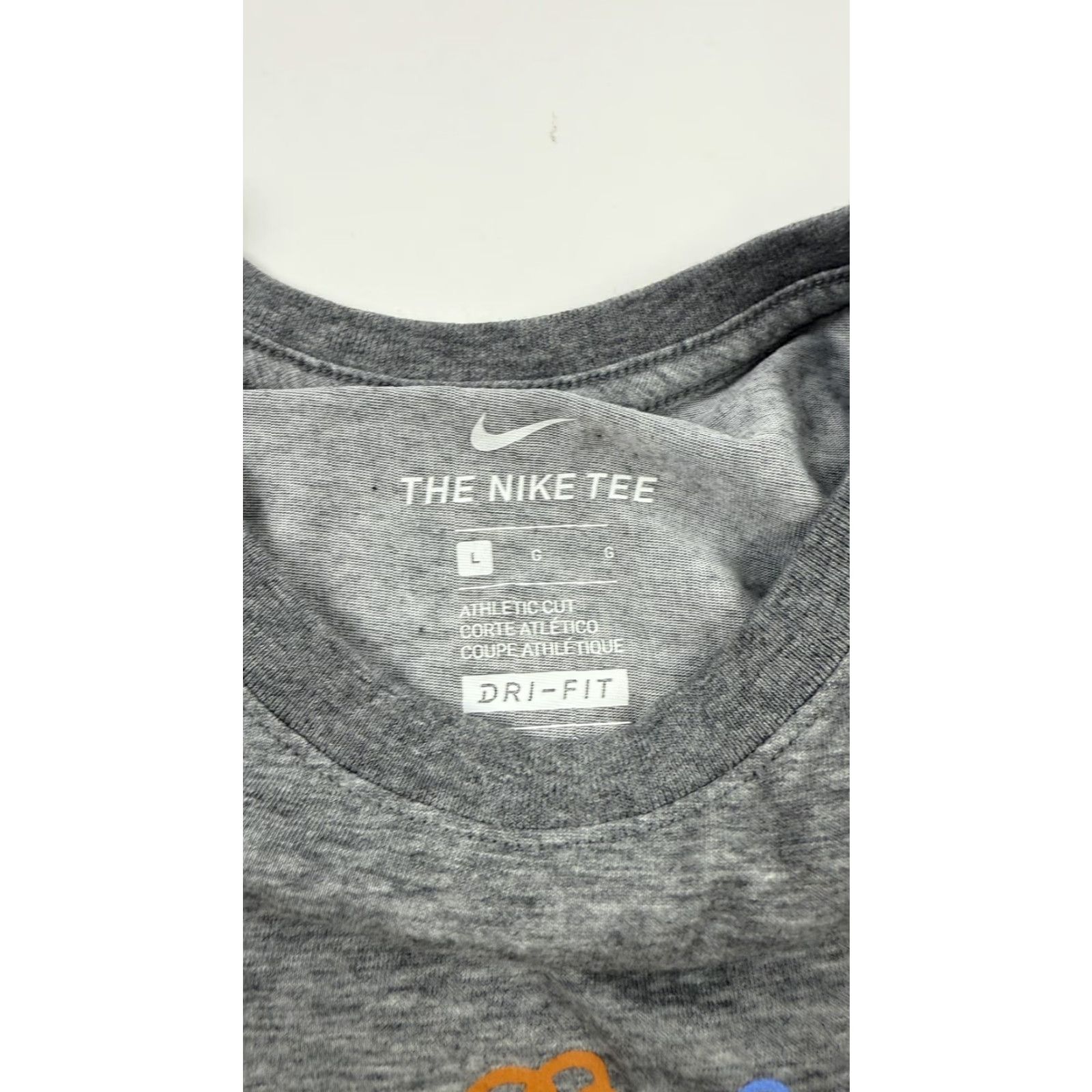 Nike VINTAGE Nike ManRev Shirt Mens Large Gray Dri-FIT Graphic Robot Cartoon 2012-2018 Tee Size US L / EU 52-54 / 3 - 4 Thumbnail