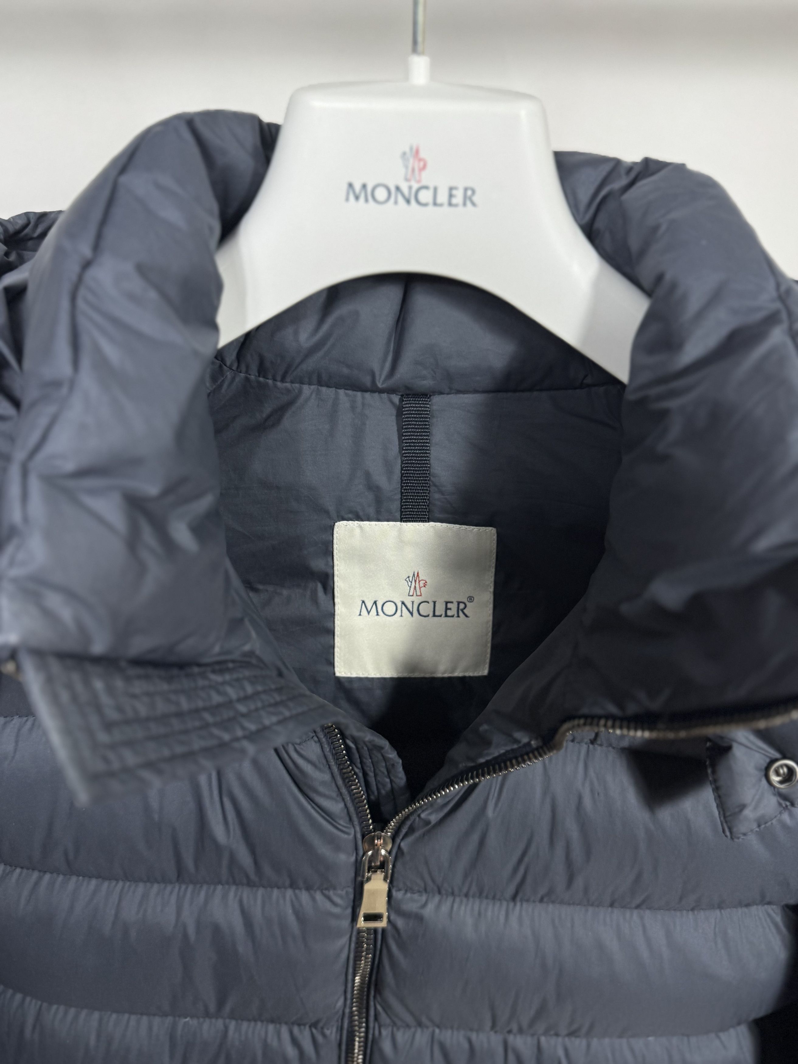 Moncler Moncler Montgenevre Jacket Size US S / EU 44-46 / 1 - 4 Thumbnail