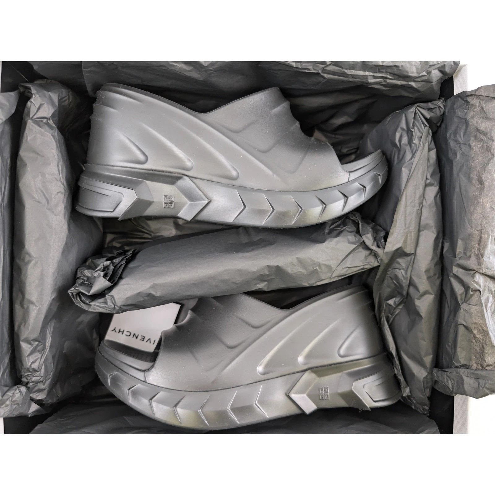 Givenchy o1rshd1 Q:5 / Marshmallow Sandals in Black Size US 9 / IT 39 - 17 Thumbnail