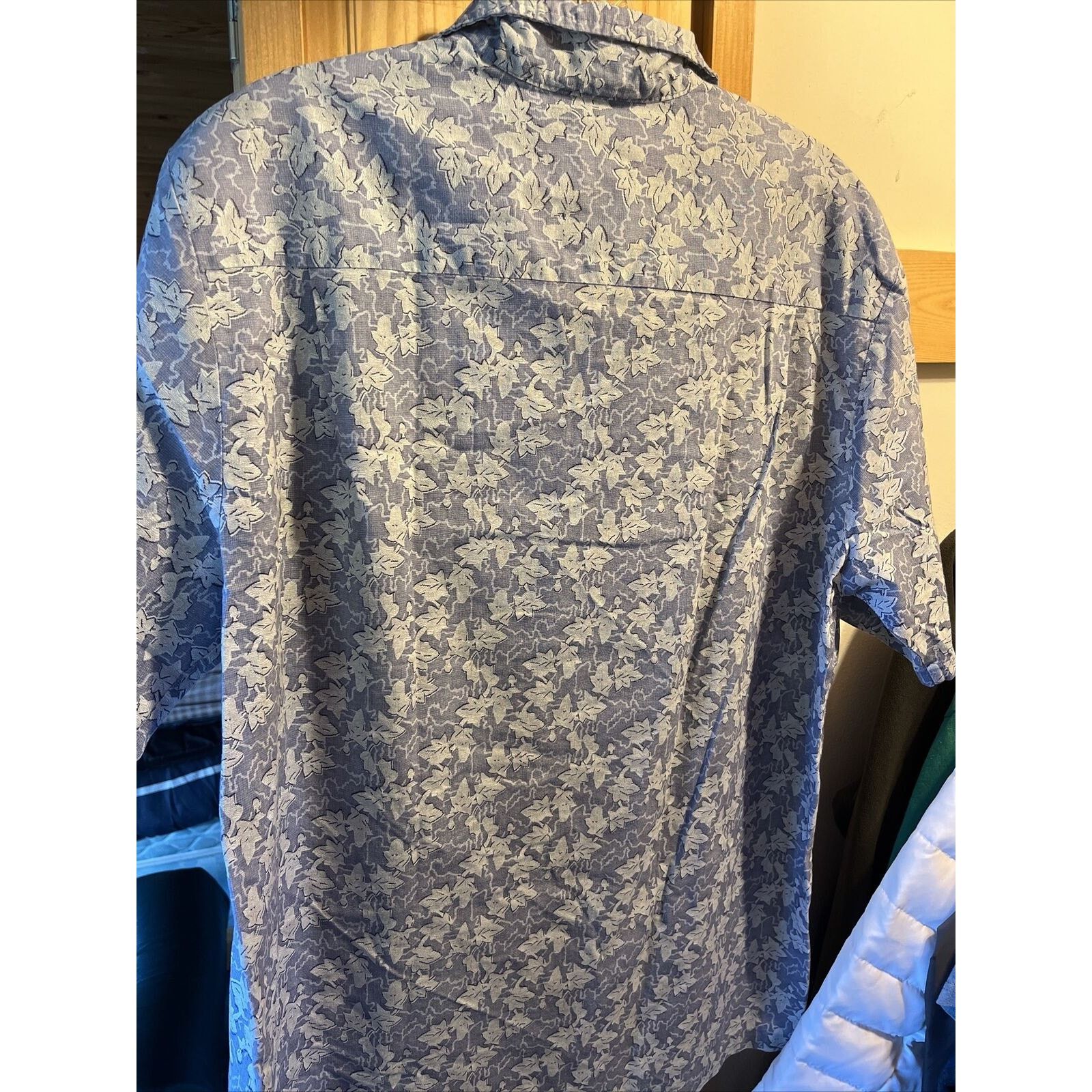 Other Malihini VTG Men’s L Blue Gray Floral Cotton Hawaiian Shirt Size US L / EU 52-54 / 3 - 8 Thumbnail