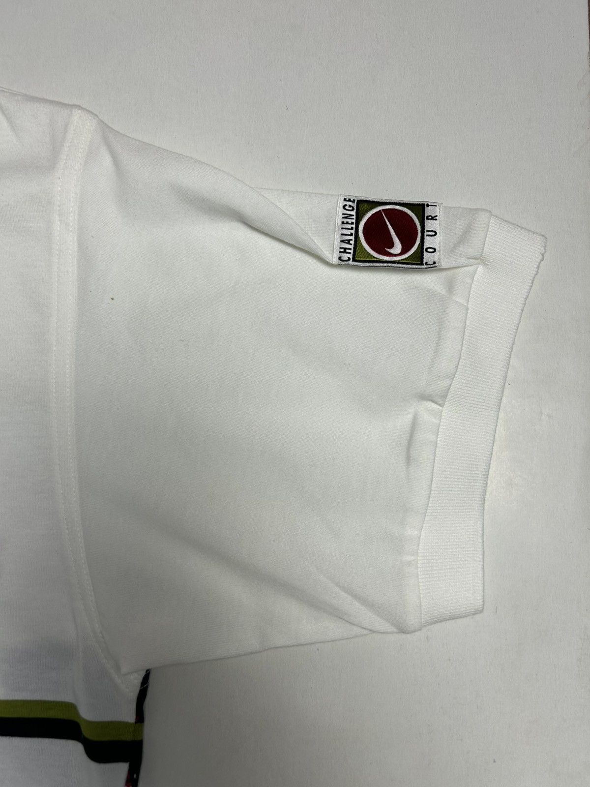 Nike Vintage 00’s Nike Challenger Court Polo T-Shirt Size US S / EU 44-46 / 1 - 6 Thumbnail
