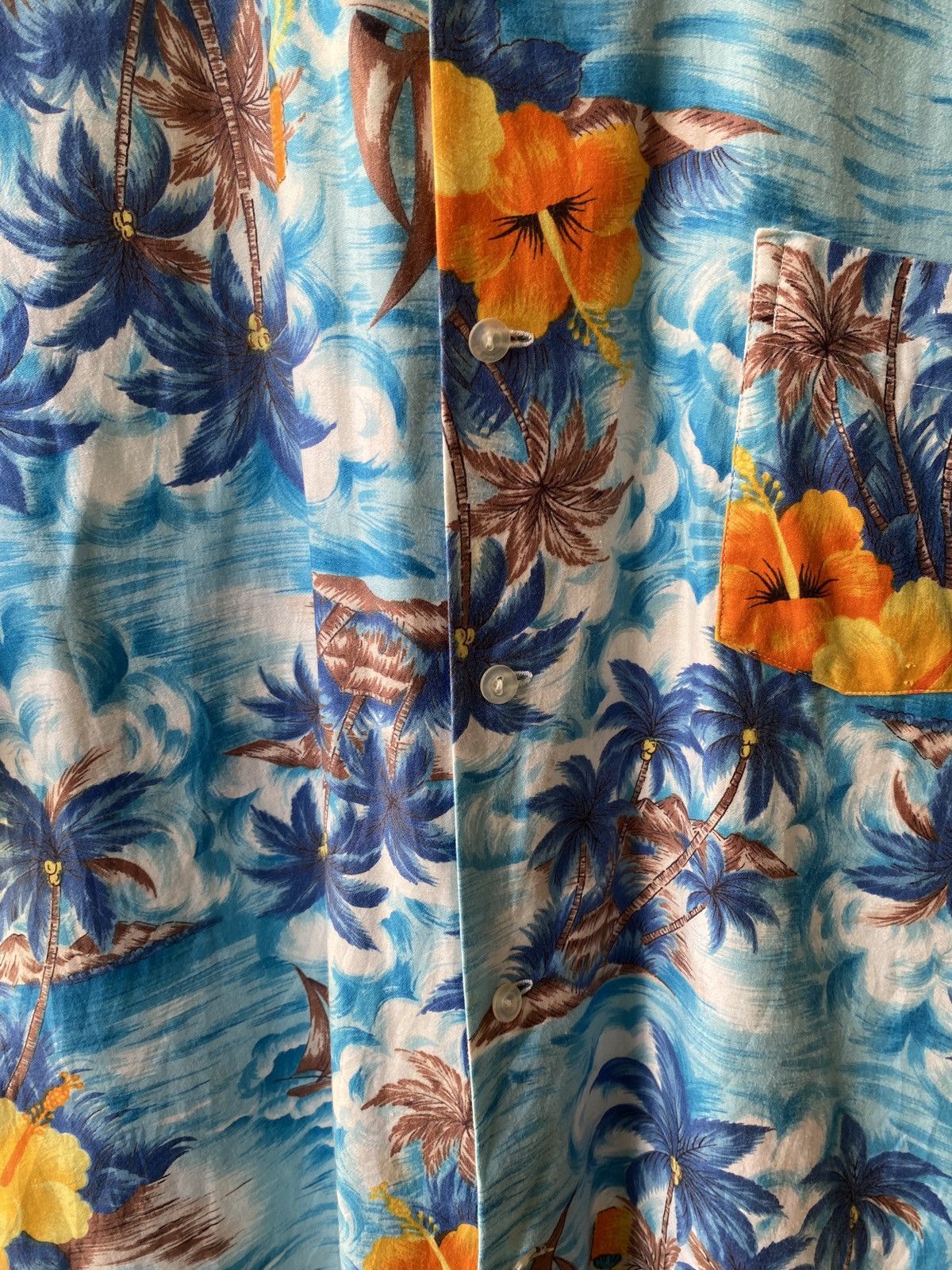 Japanese Brand Vintage 60s/70s Gold Fish Japan Hawaiian Shirt Size US M / EU 48-50 / 2 - 5 Thumbnail