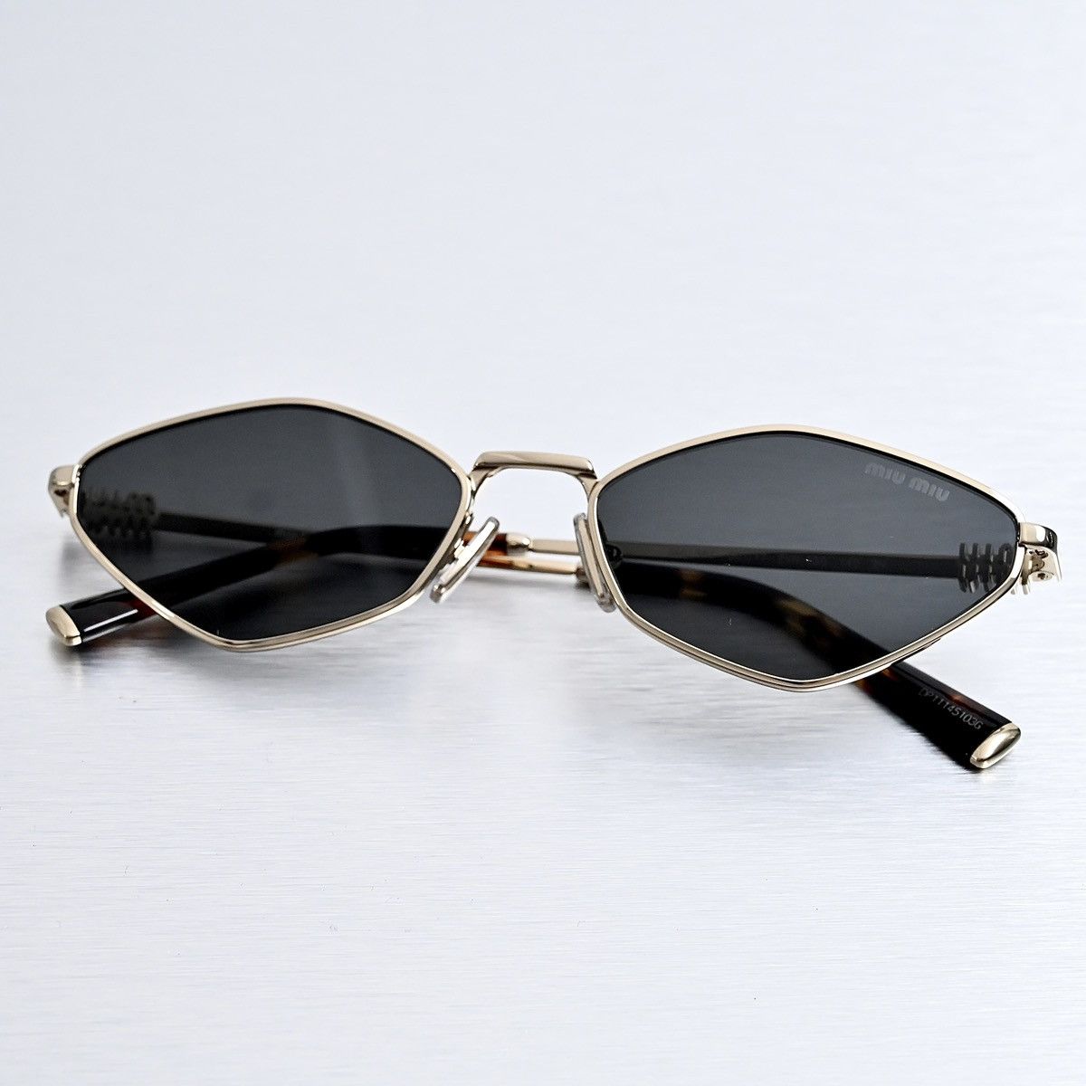 Miu Miu MIU MIU 0MU 56ZS SUNGLASSES Size ONE SIZE - 7 Thumbnail