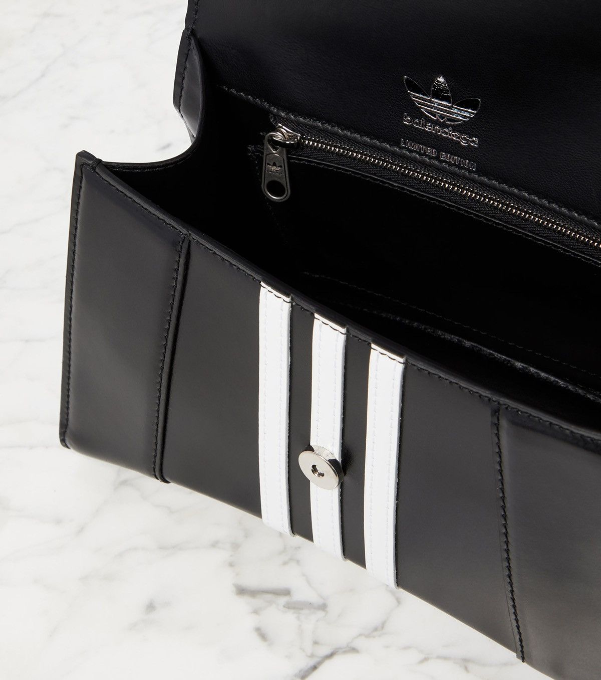 Adidas × Balenciaga 💥LIMITED💥Bale X Adidas Trefoil Leather Small Hourglass Bag Size ONE SIZE - 4 Thumbnail
