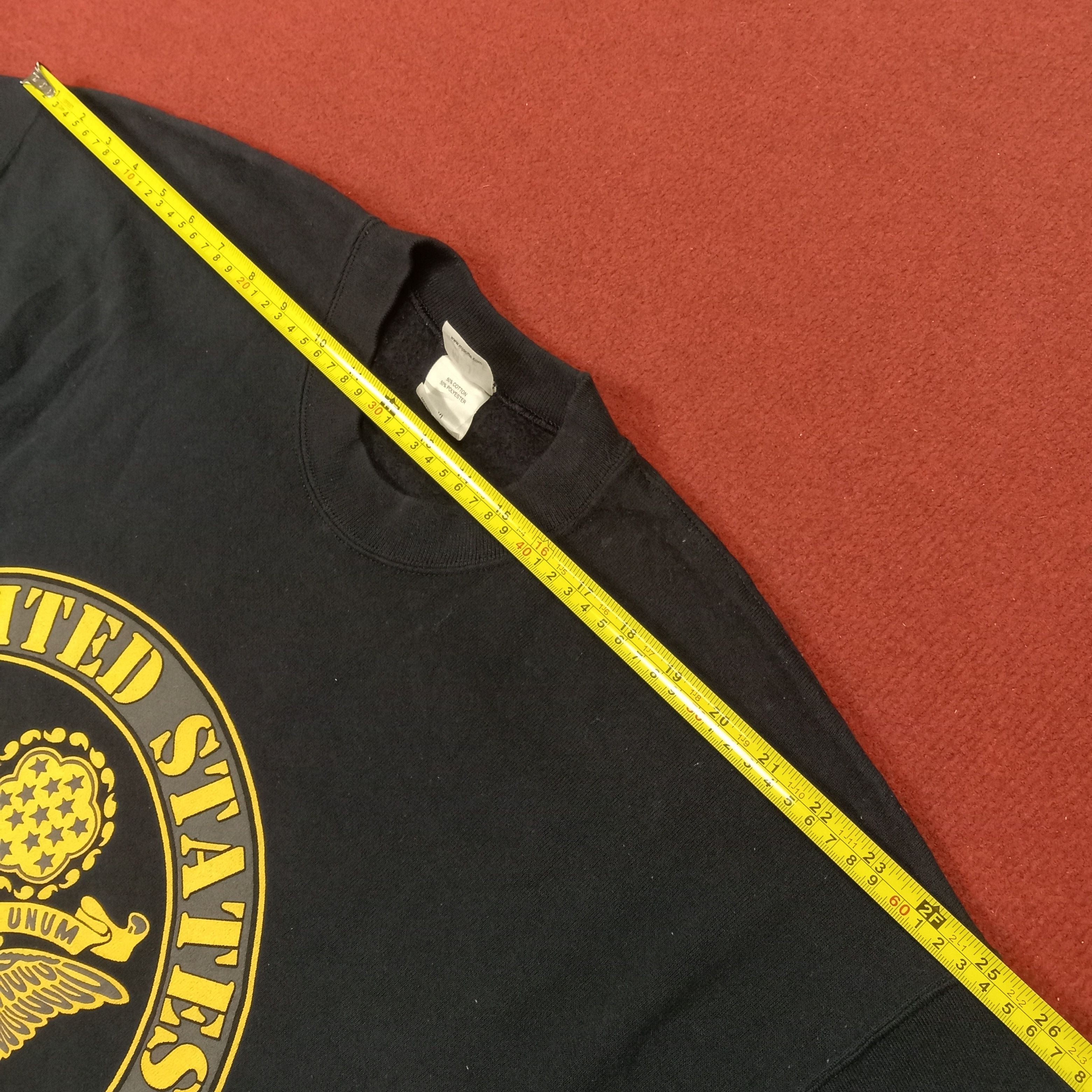 Vintage United State Army Center Design Vintage Sweatshirt Size US XL / EU 56 / 4 - 10 Thumbnail