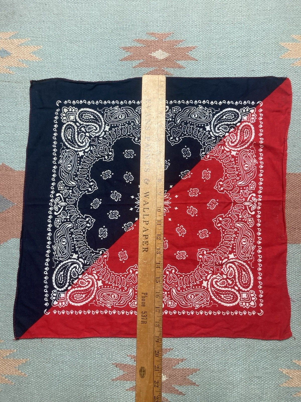 Vintage Vintage bandana paisley print red blue split 2 tone cotton Size ONE SIZE - 4 Thumbnail