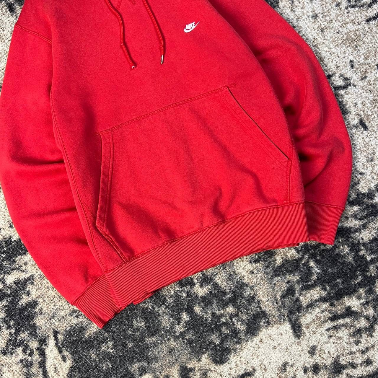 Nike Nike Mini Logo Vintage Y2K Oversized Hoodie Streetwear Style Size US L / EU 52-54 / 3 - 3 Thumbnail
