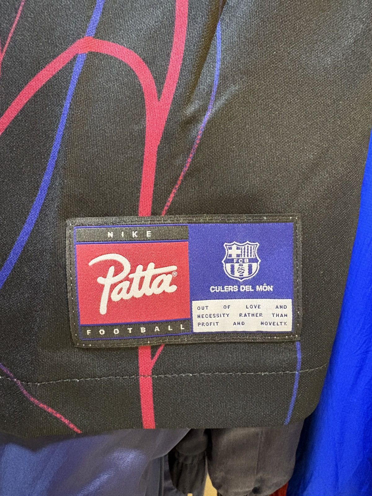 Nike 2020 Nike X Patta X FC Barcelona Training Kit Size US M / EU 48-50 / 2 - 6 Thumbnail