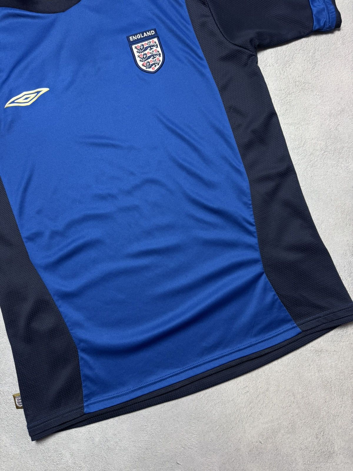 Umbro England 2006 2007 Training Shirt Soccer Jersey Umbro Size US M / EU 48-50 / 2 - 4 Thumbnail