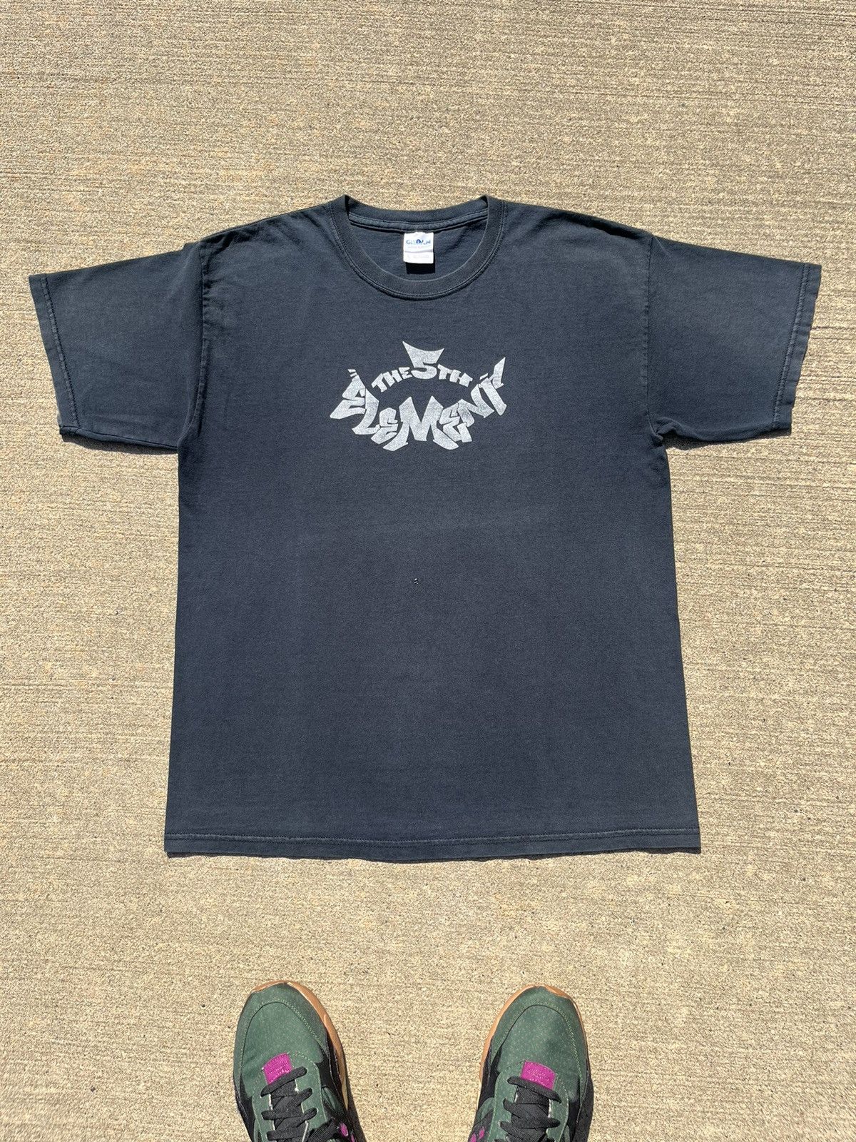 Rap Tees VINTAGE Y2K THE5TH ELEMENT HIP-HOP T-SHIRT Size US L / EU 52-54 / 3 - 4 Thumbnail