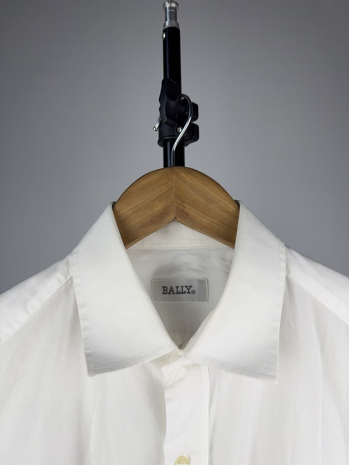 Bally Vintage 00s Bally Luxury Retro white Short sleeve Shirt Size US M / EU 48-50 / 2 - 7 Thumbnail