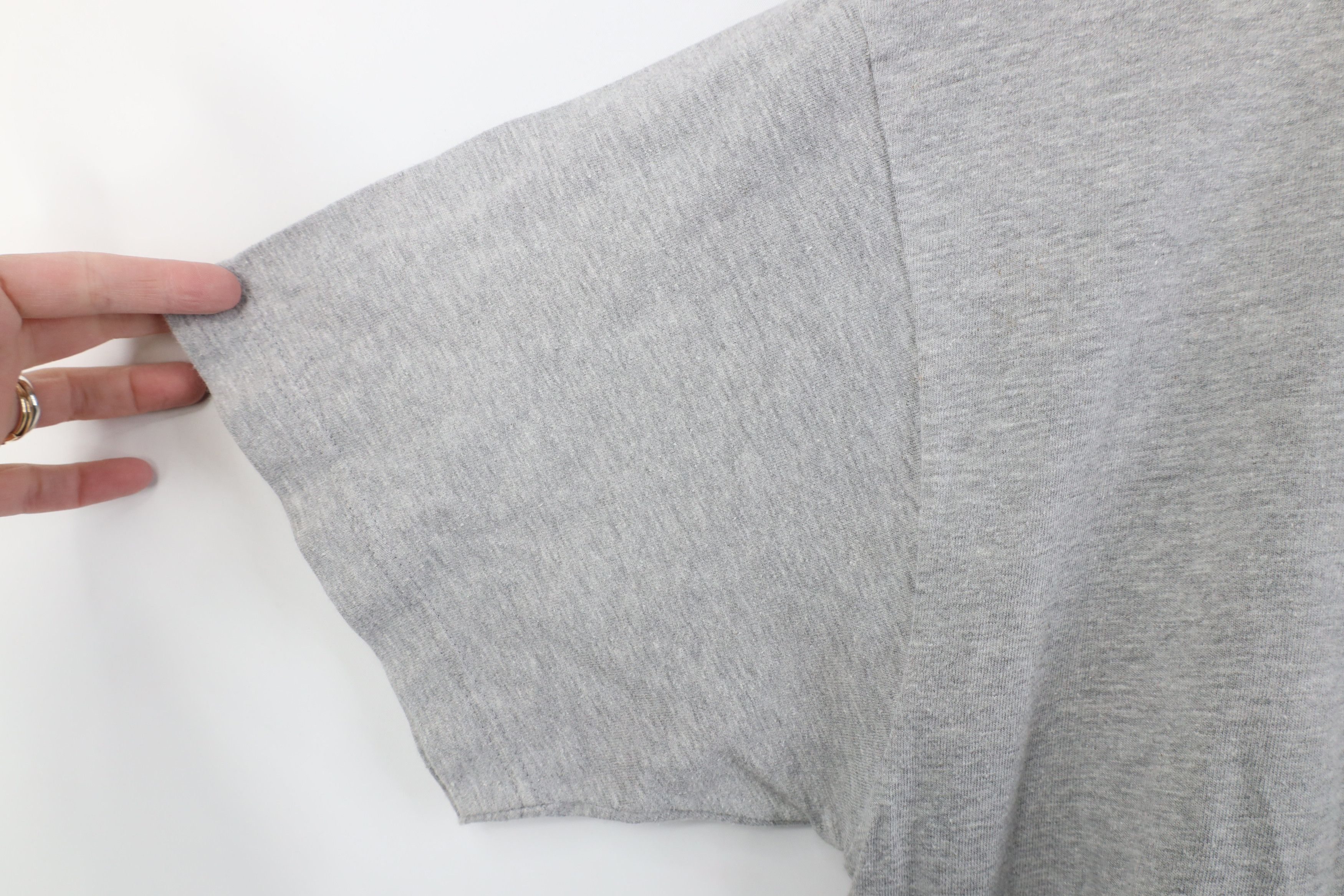 Tommy Hilfiger Vintage 90s Tommy Hilfiger Spell Out Baggy Fit T-Shirt Gray Size US L / EU 52-54 / 3 - 6 Thumbnail