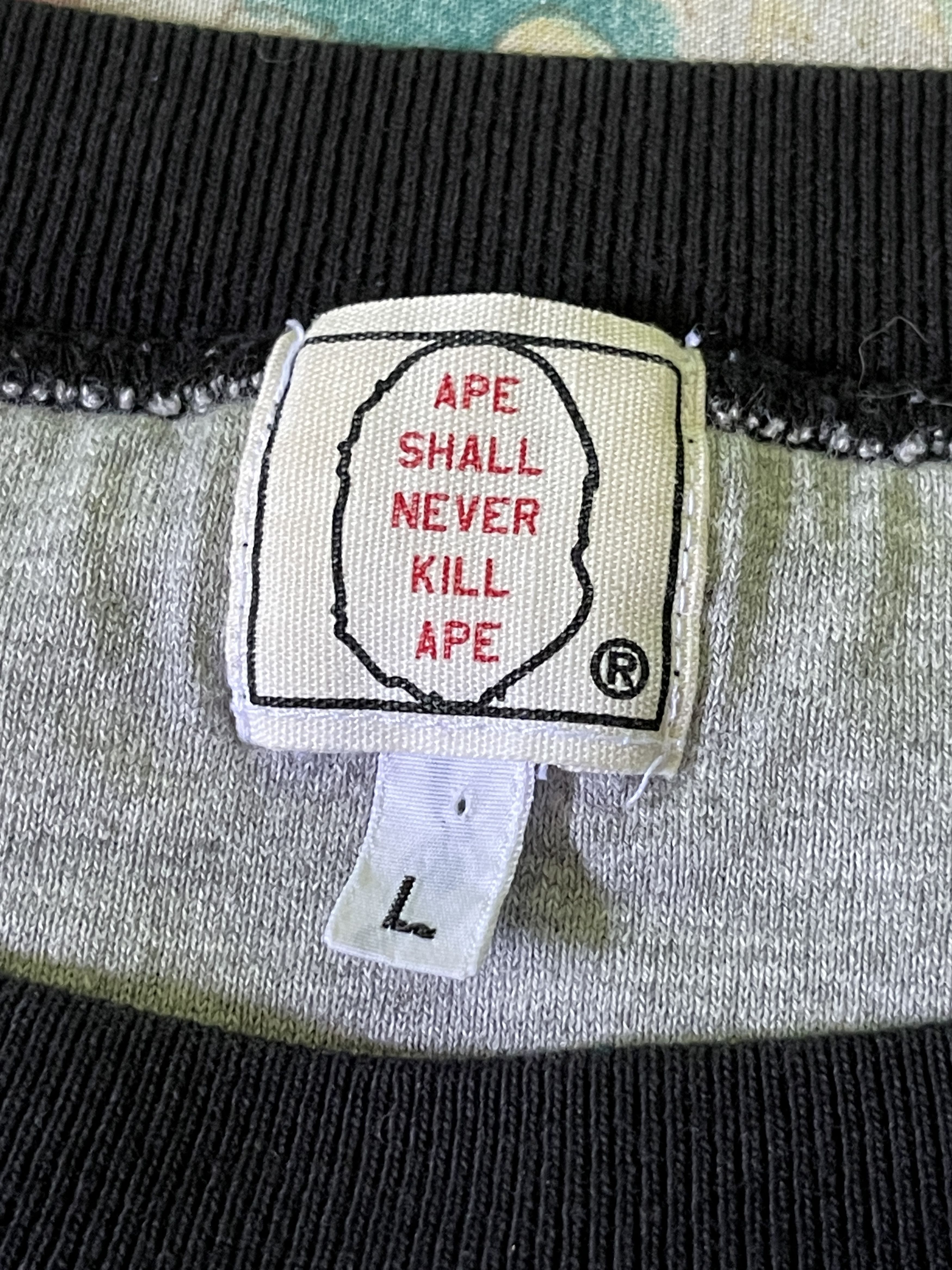 Bape Bape Crewneck Size US L / EU 52-54 / 3 - 14 Thumbnail