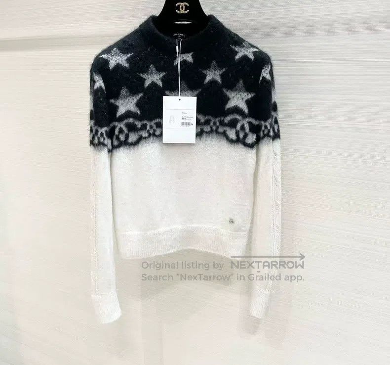 Chanel Chanel 23N Star Sweater Size XS / US 0-2 / IT 36-38 - 1 Thumbnail