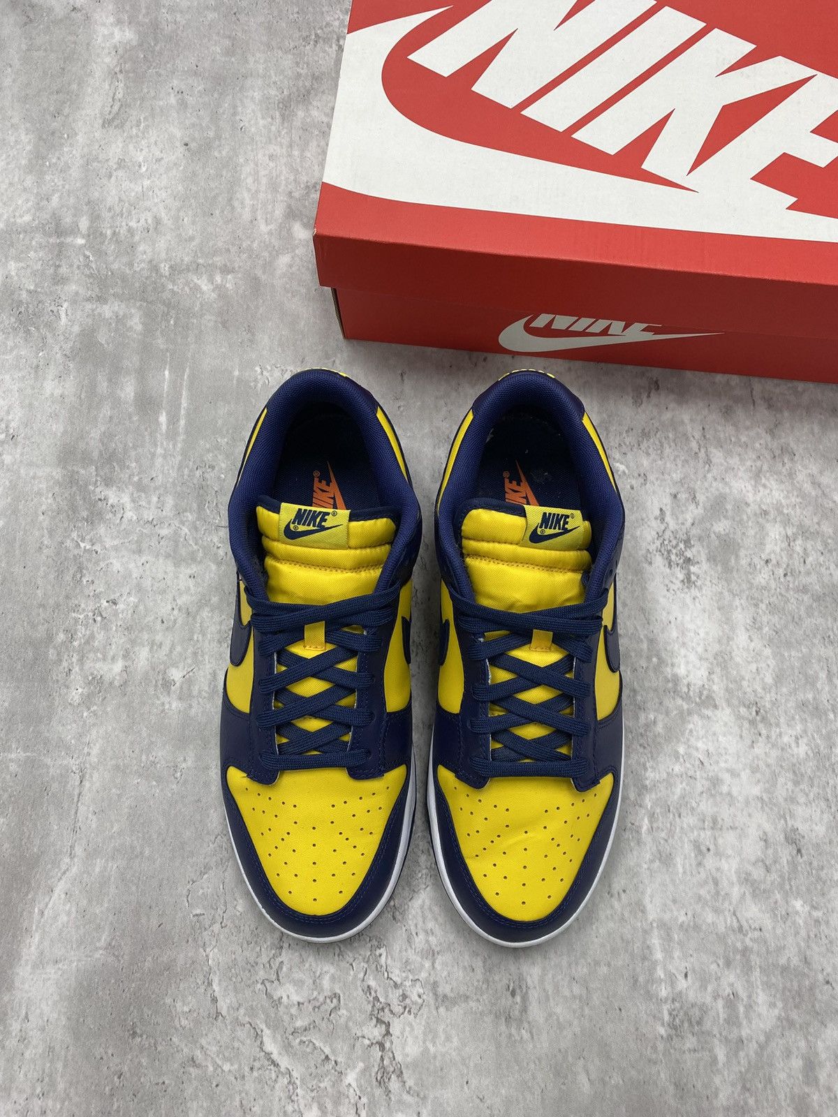 Nike Size 10.5M - Nike Dunk Low “Michigan” Size US 10.5 / EU 43-44 - 3 Thumbnail