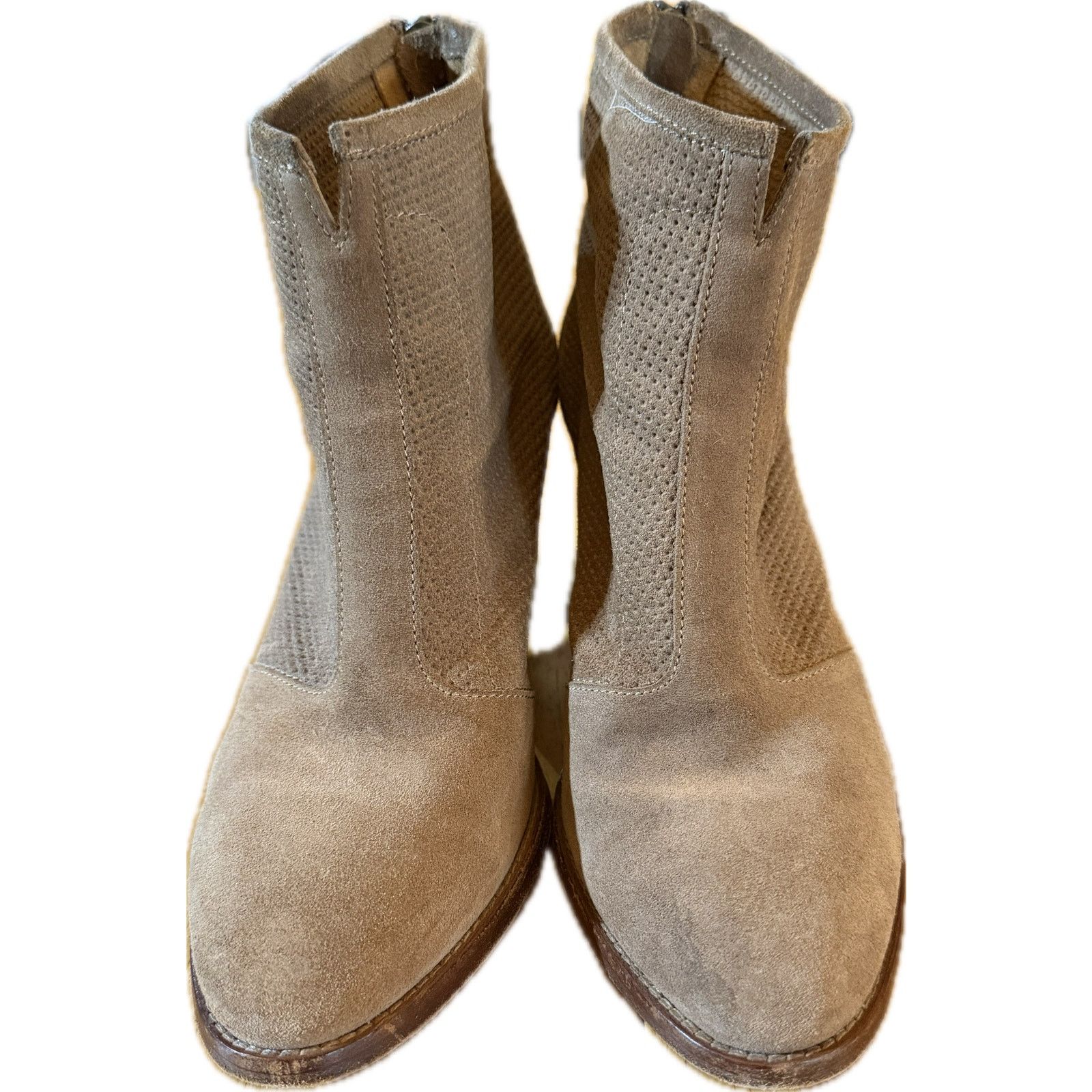 Aquatalia Aquatalia Womens Ankle Booties Beige Perforated boots 8.5 Size US 8.5 / IT 38.5 - 1 Thumbnail
