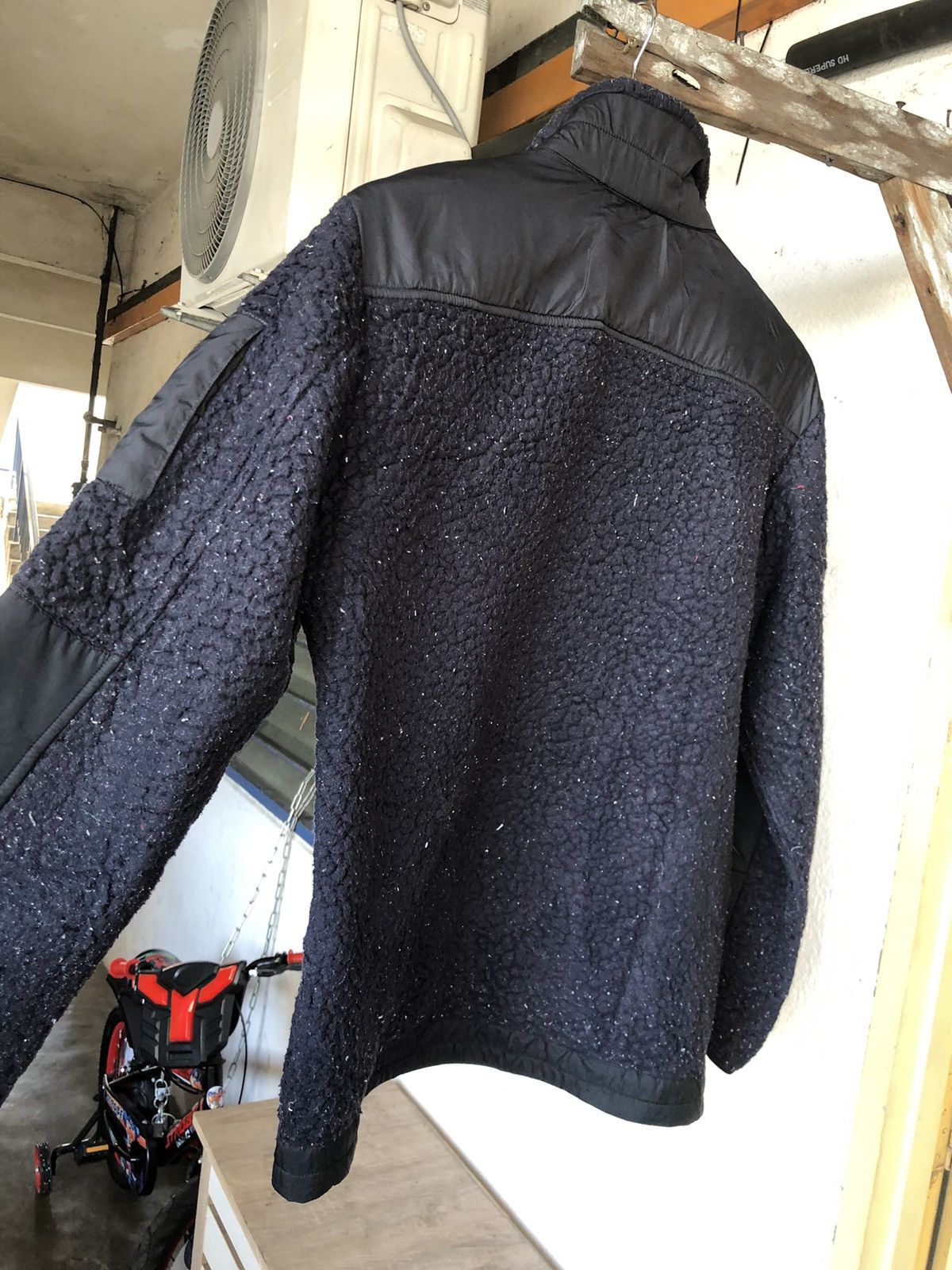 Undercover Nice❗️Undercover x Uniqlo Distressed Sherpa Jacket Size US M / EU 48-50 / 2 - 16 Thumbnail