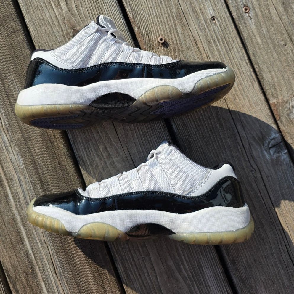 Jordan Brand × Nike Nike Air Jordan 11 Retro Low (GS) "Concord (2014)" Size US 6 / EU 39 - 3 Thumbnail