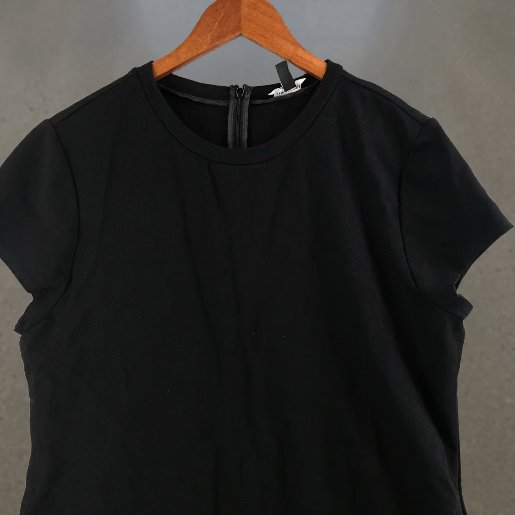 Kenneth Cole Kenneth Cole Dress Womens XL Black Pullover Short Sleeves Crew Neck Comfort Size XL / US 12-14 / IT 48-50 - 1 Thumbnail