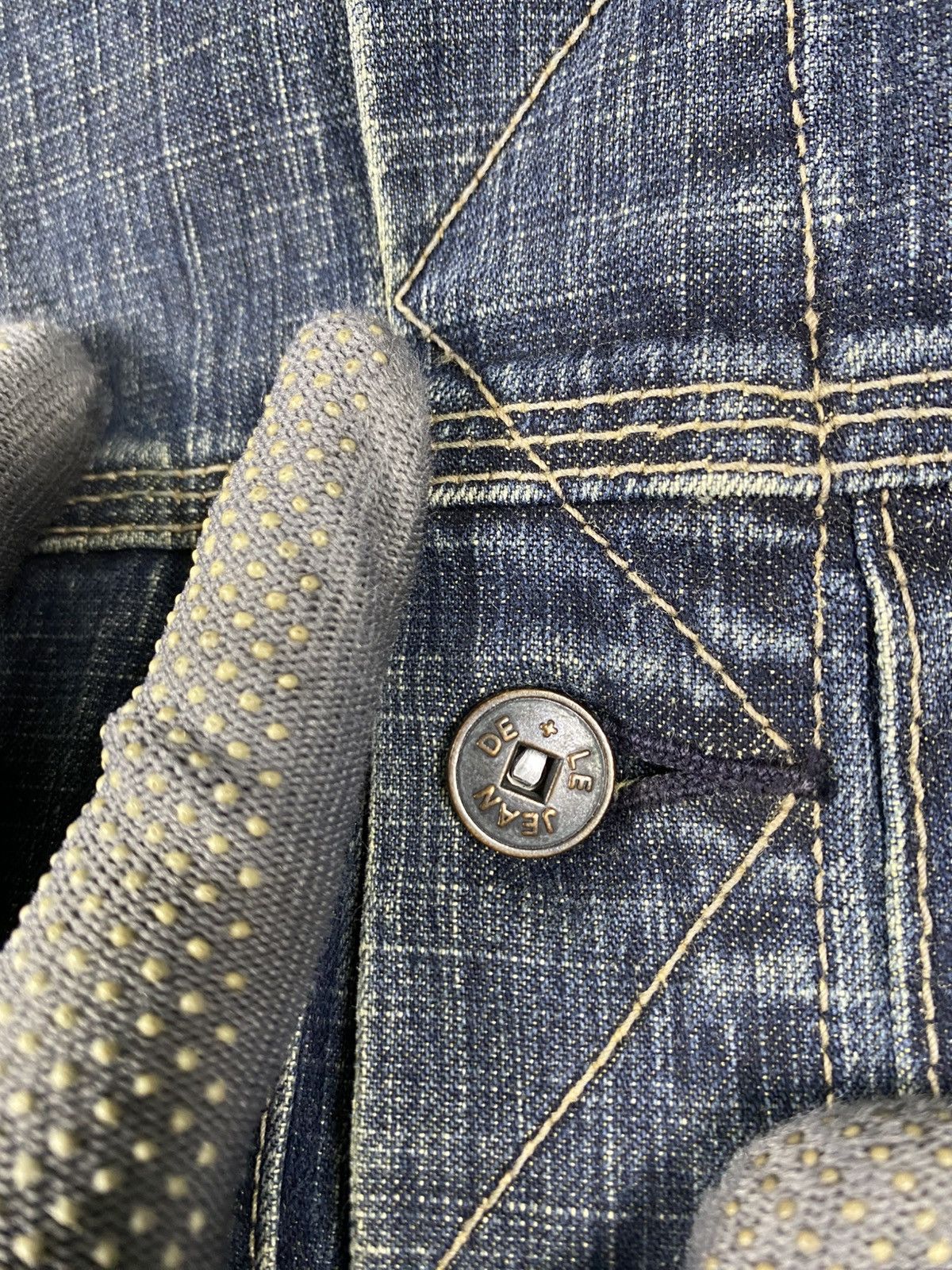 Marithe + Francois Girbaud Marithé François Girbaud Vintage Distressed Denim Jacket Size M / US 6-8 / IT 42-44 - 10 Thumbnail