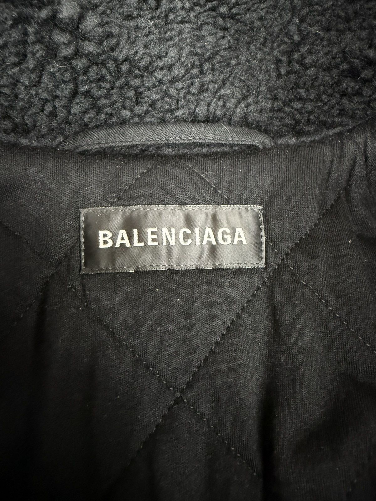 Balenciaga Balenciaga Women's Back Zip-up Jacket black faux-shearling Size S / US 4 / IT 40 - 12 Thumbnail