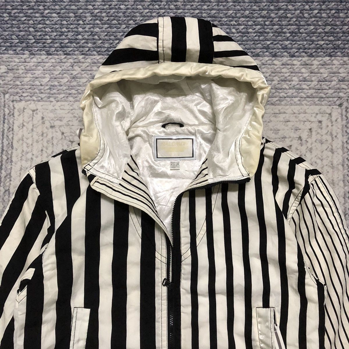 Salomon Rare Vintage Salomon Striped Ski Jacket Size US L / EU 52-54 / 3 - 2 Thumbnail