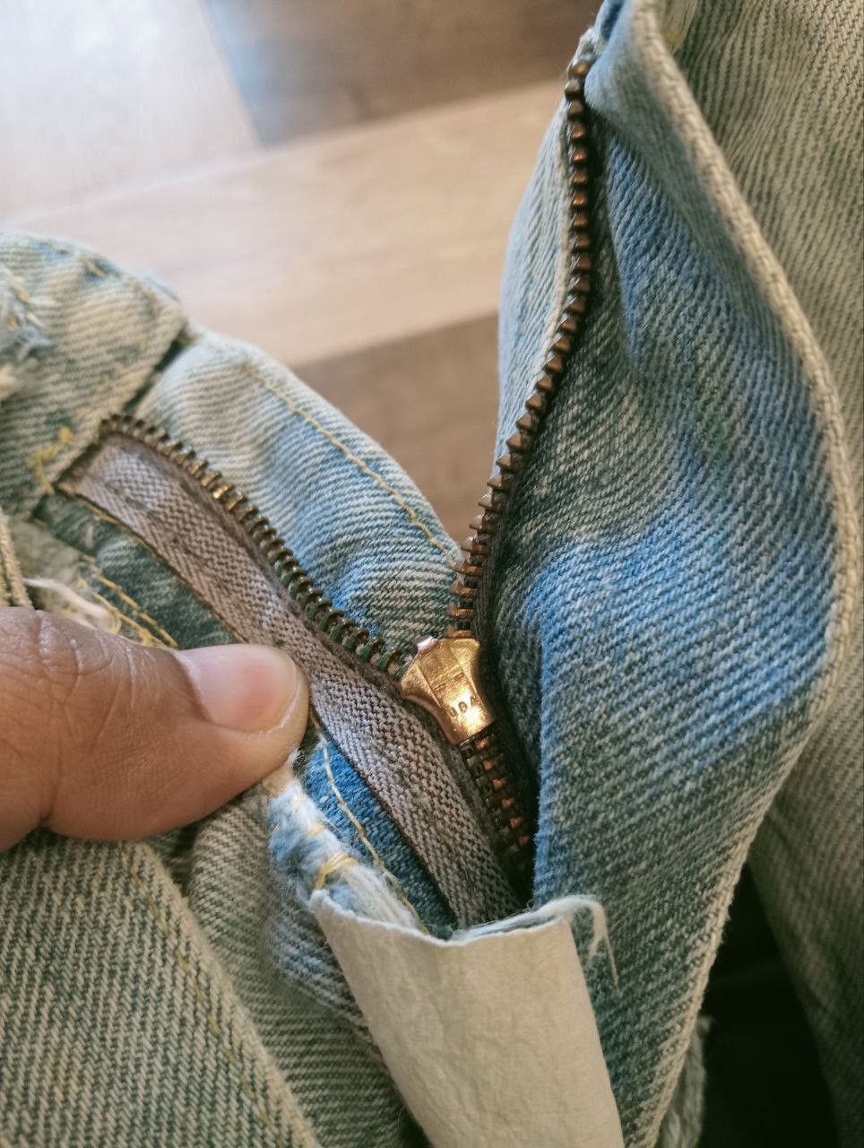 Lee VINTAGE LEE RIDERS TALON ZIPPER JEANS Size US 31 - 10 Thumbnail