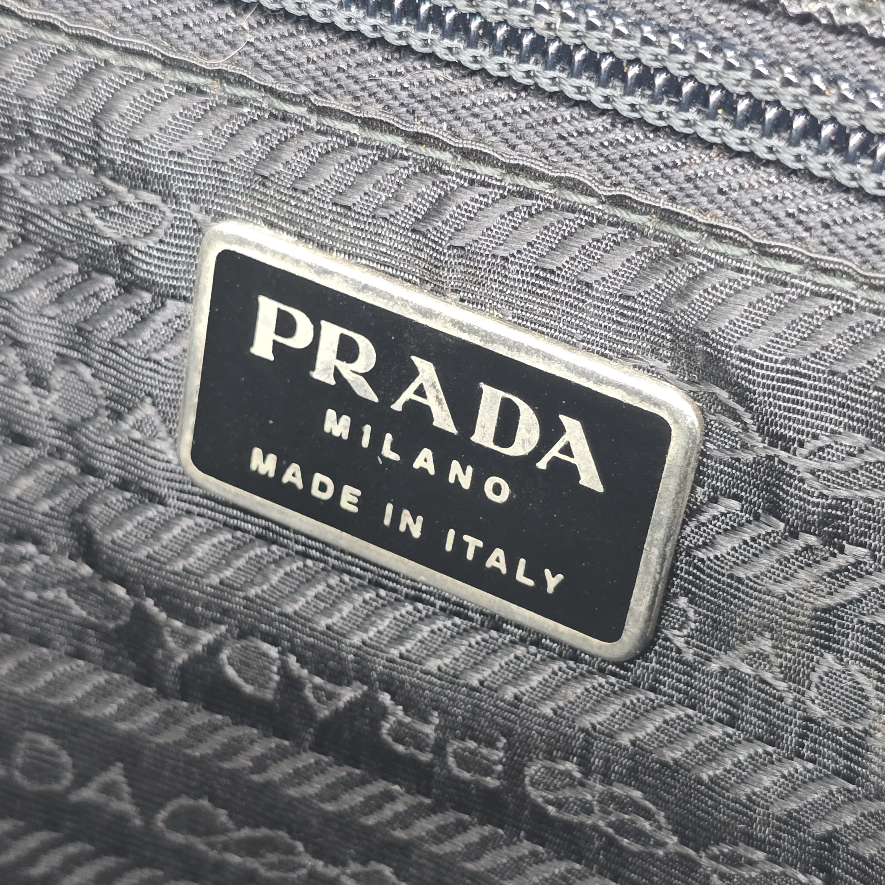 Prada Prada - AW99 Mesh Pocket Leather Handbag Size ONE SIZE - 12 Thumbnail