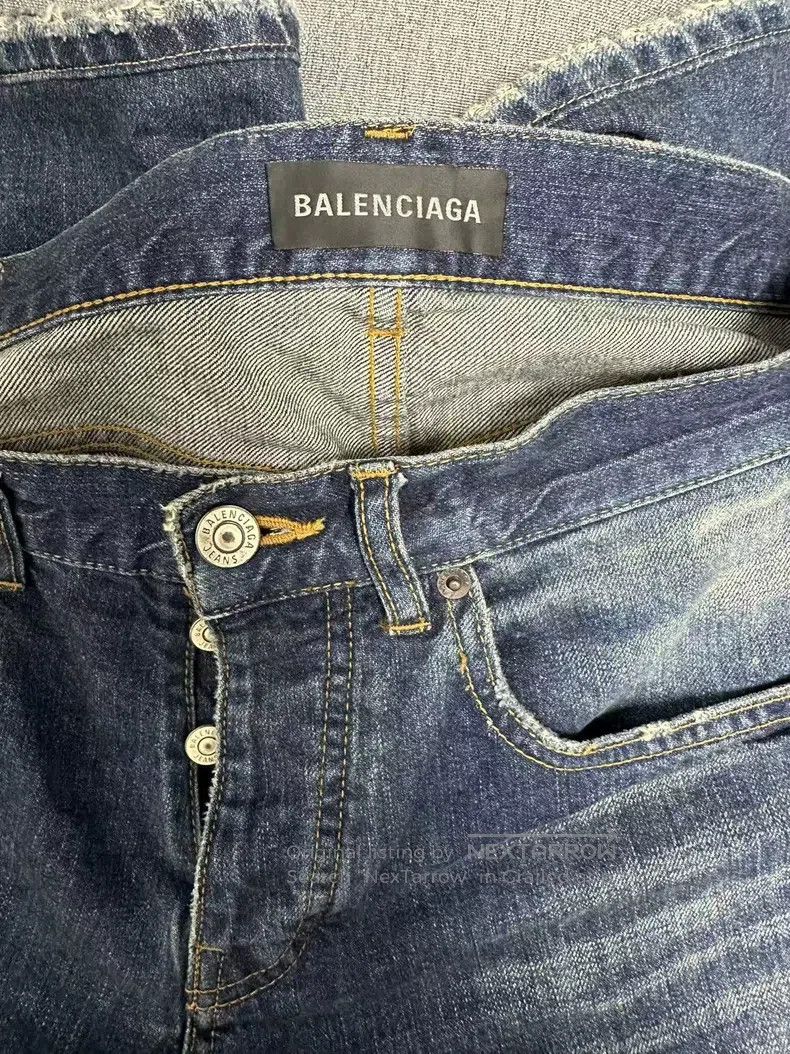 Balenciaga Balenciaga Washed Destroyed Denim Jeans Size US 28 / EU 44 - 5 Thumbnail