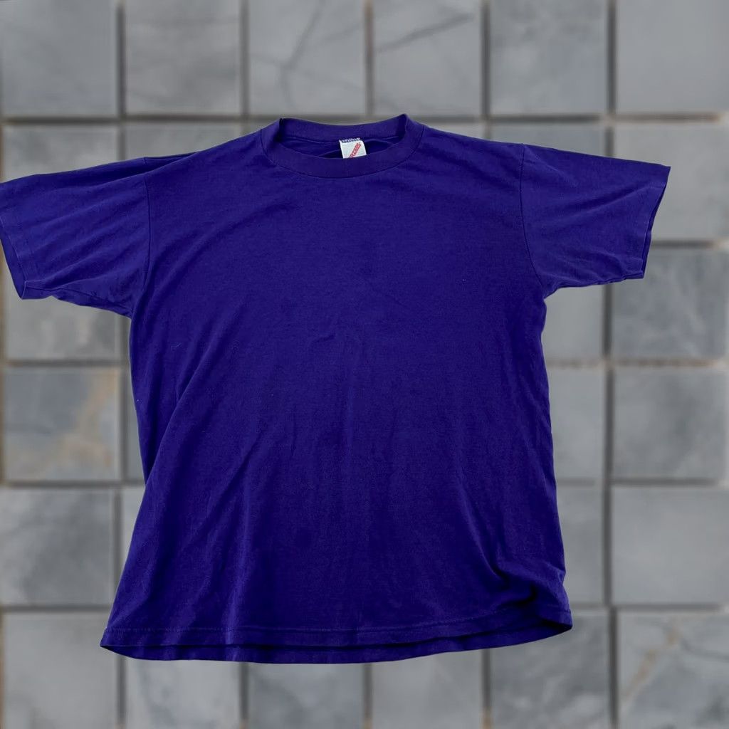 Jerzees VINTAGE Jerzees T-Shirt Mens Regular Short Sleeve Purple Solid USA M Cotton Polyester Crew Neck Size US M / EU 48-50 / 2 - 1 Thumbnail