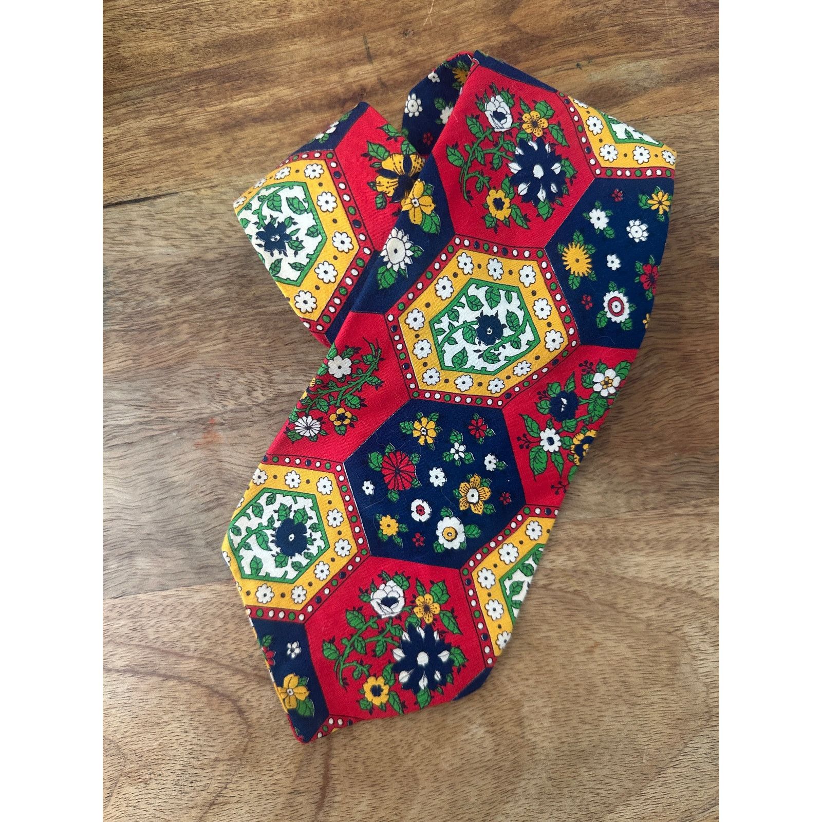 Vintage Vintage 1960s Men's Flower Power Wide Mod Tie Neck Tie Size ONE SIZE - 4 Thumbnail