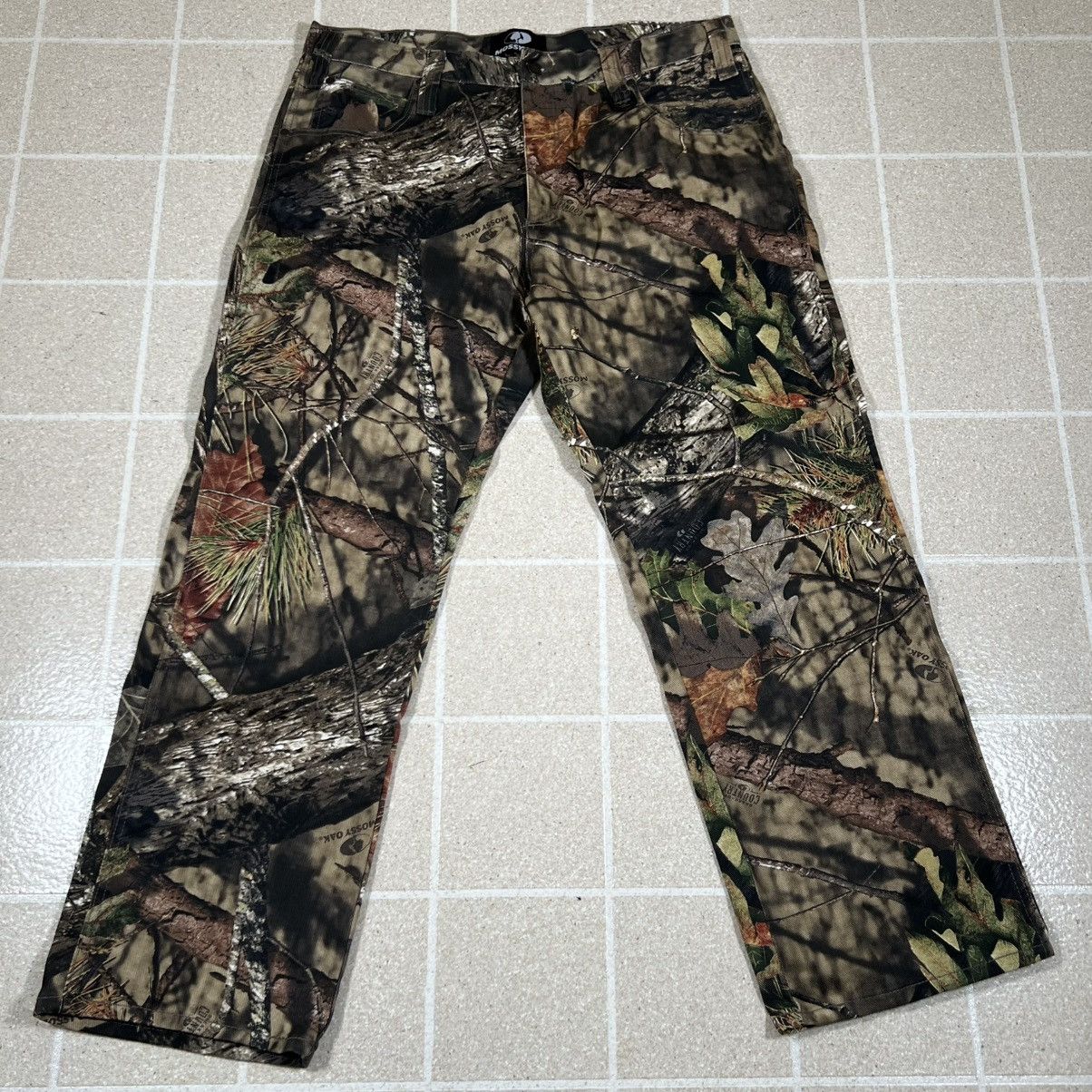 Mossy Oaks MOSSY OAK BREAK-UP COUNTRY Camo Jeans Mens 36x30 Hunt Pants Size US 36 / EU 52 - 1 Thumbnail