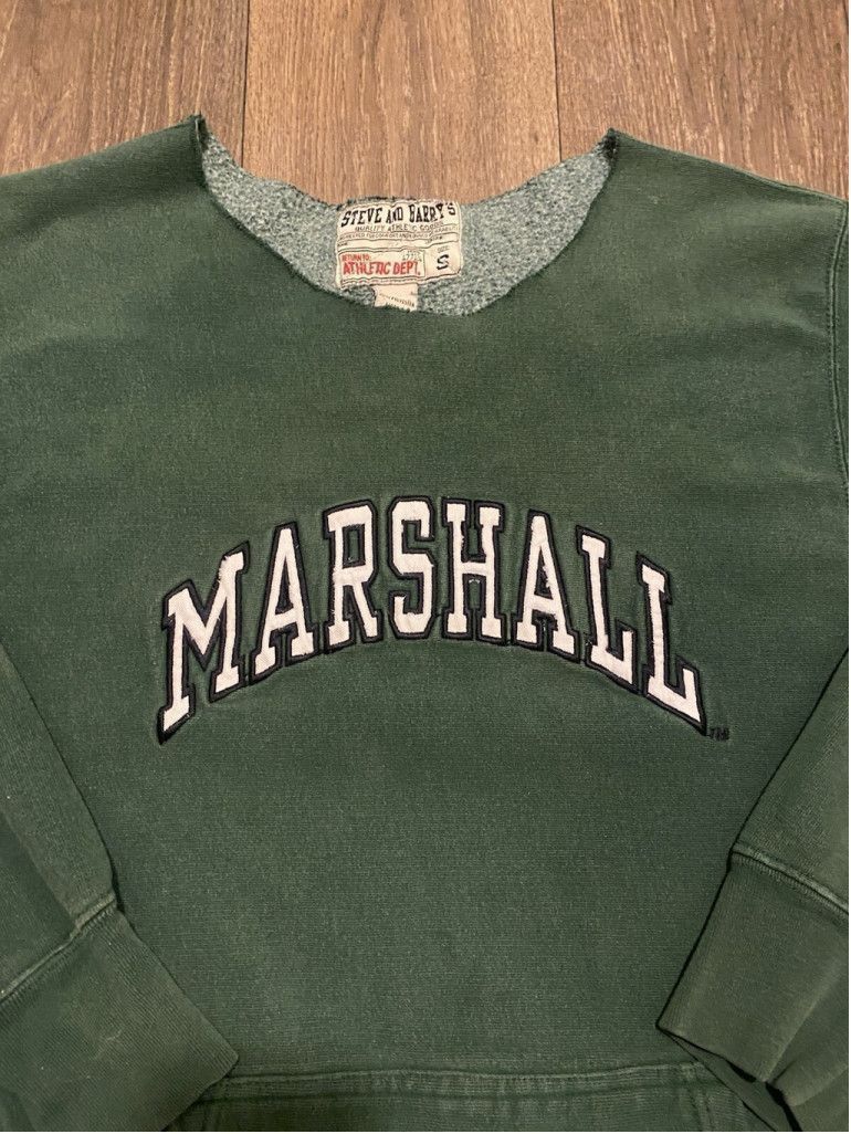 Steve And Barrys Marshall vtg steve and barrys College Crewneck Size S Size US S / EU 44-46 / 1 - 2 Thumbnail