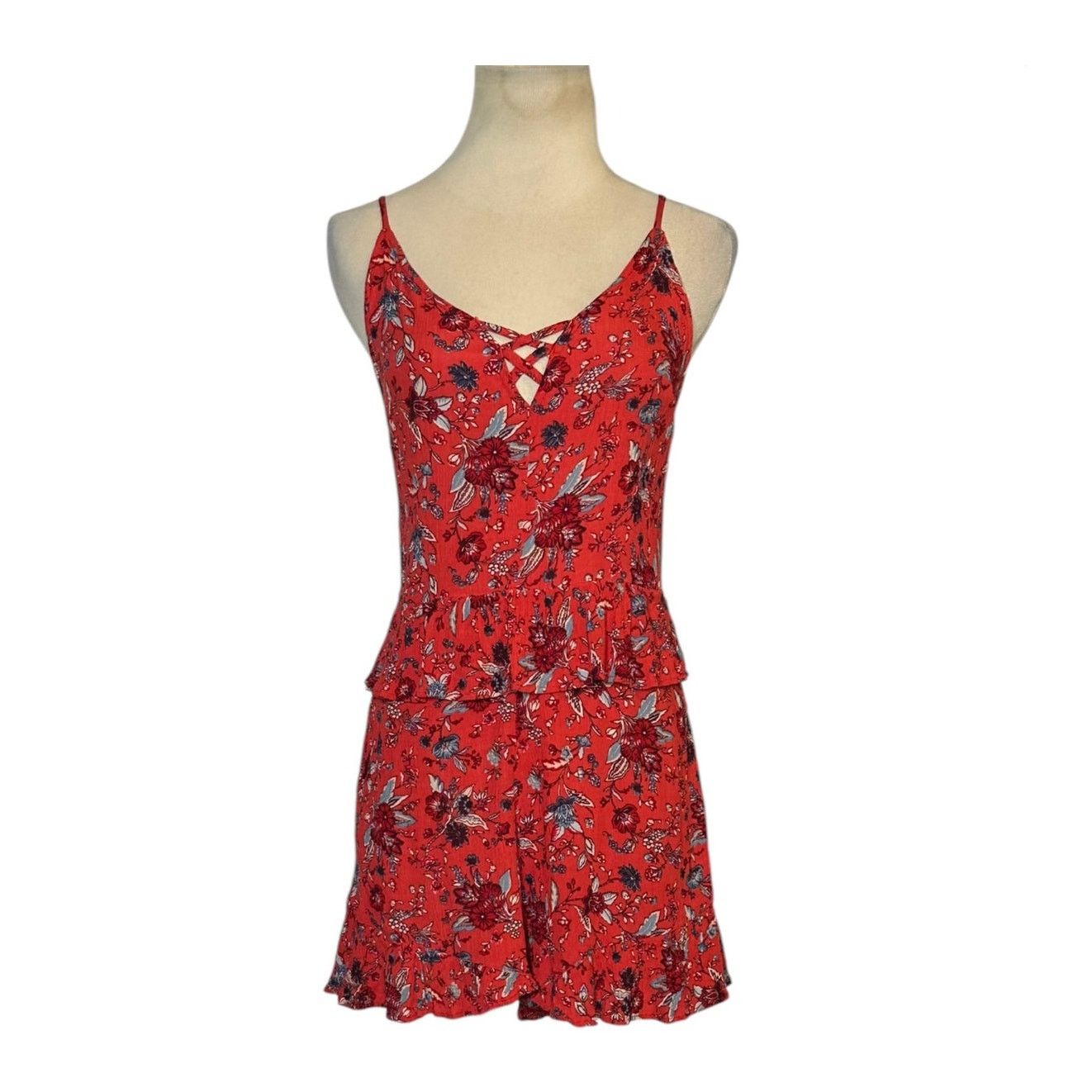 American Eagle Outfitters American Eagle red blue tank romper size 4 Size 27" / US 4 / IT 40 - 1 Thumbnail