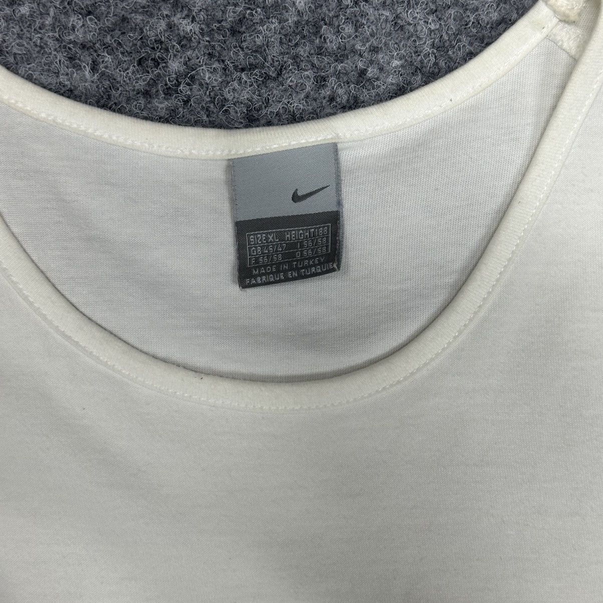 Nike VTG Man Nike Vest Small Logo Y2K 00s USA Hype Trend Staff Size US XL / EU 56 / 4 - 6 Thumbnail