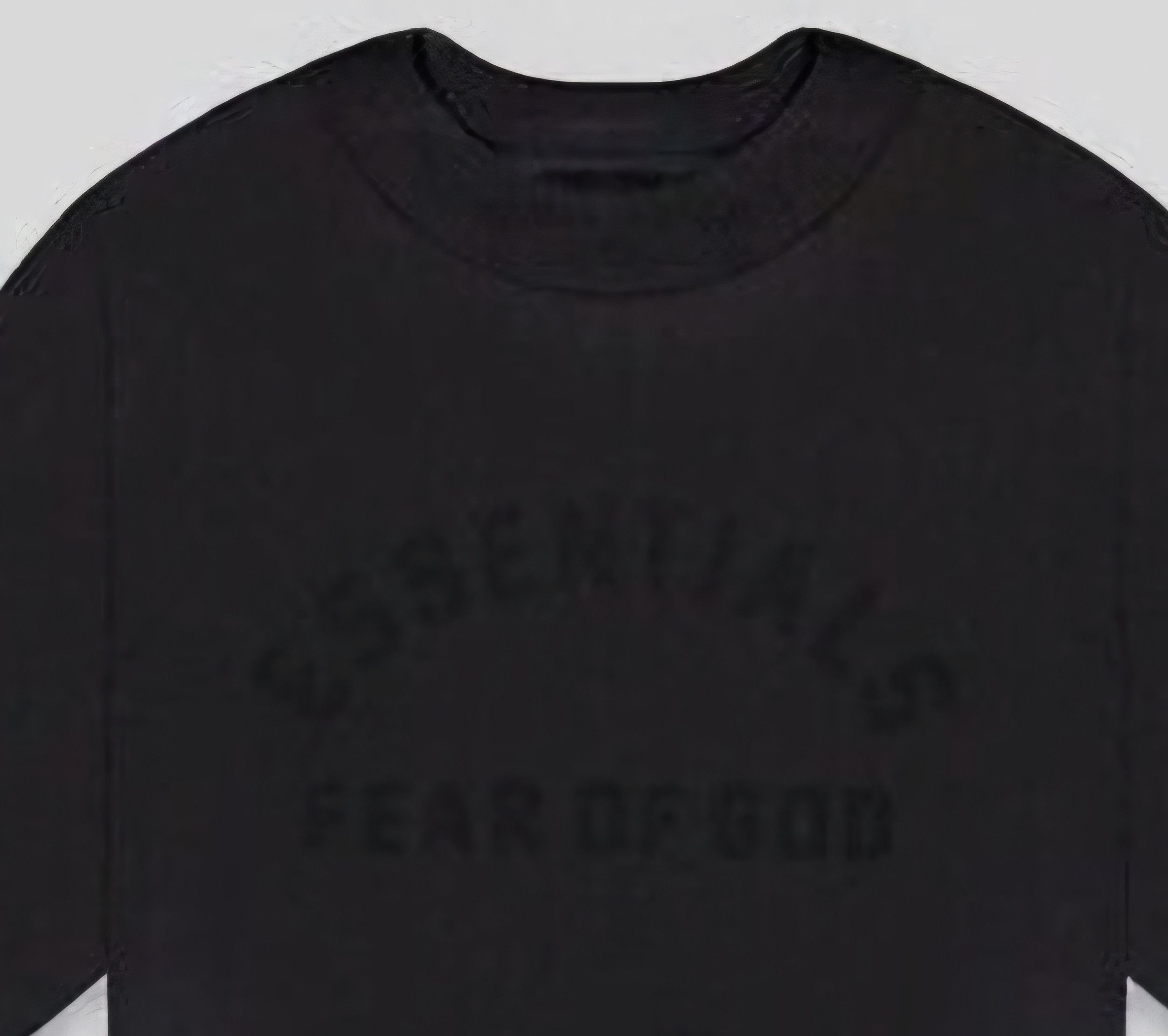 Fear of God FEAR OF GOD Eessentials TEE L NWT Size US L / EU 52-54 / 3 - 1 Thumbnail
