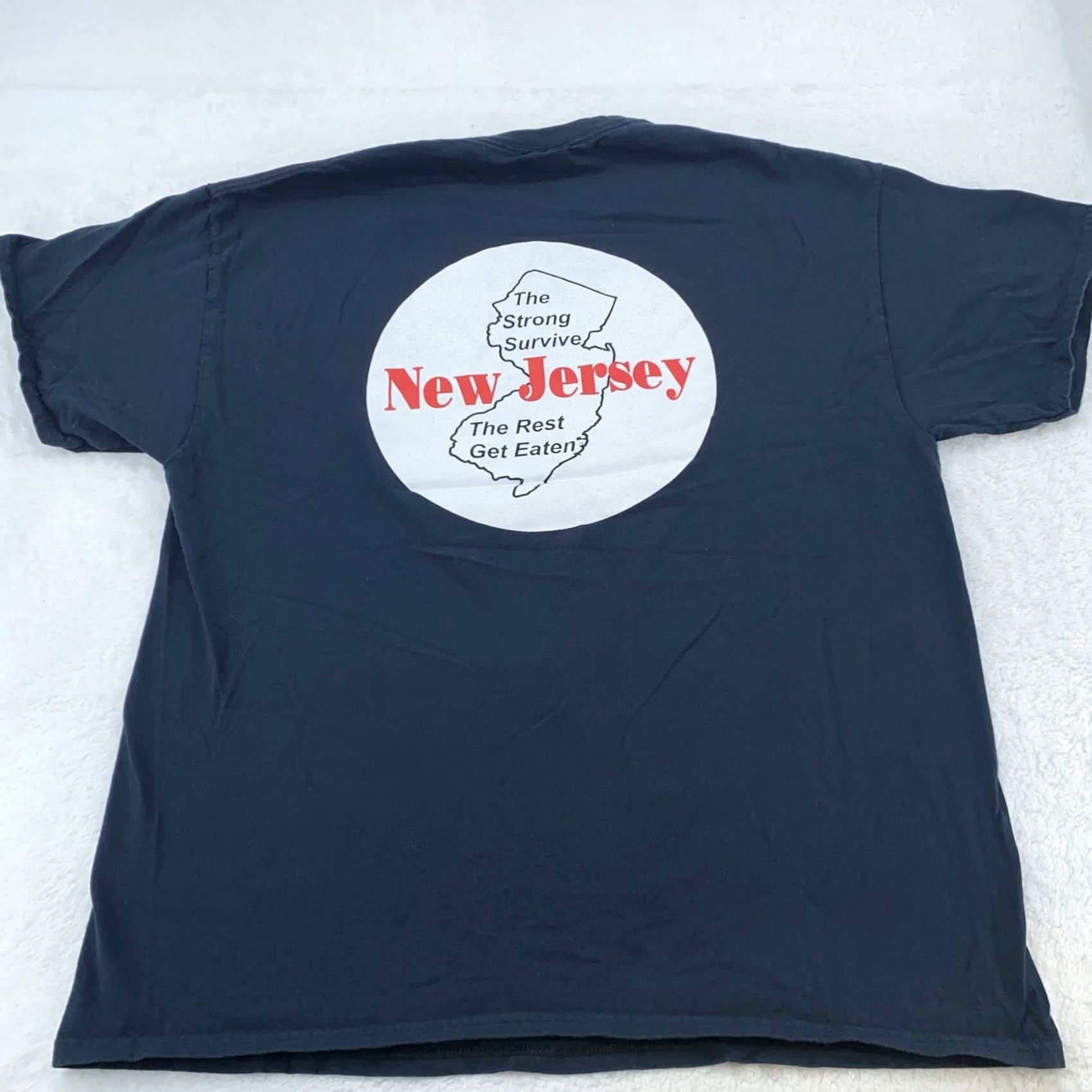 Gildan Fireball Cinnamon Whisky Shirt Mens Large Black Red Hot New Jersey Graphic Print Crew Neck T-Shirt Size US L / EU 52-54 / 3 - 7 Thumbnail