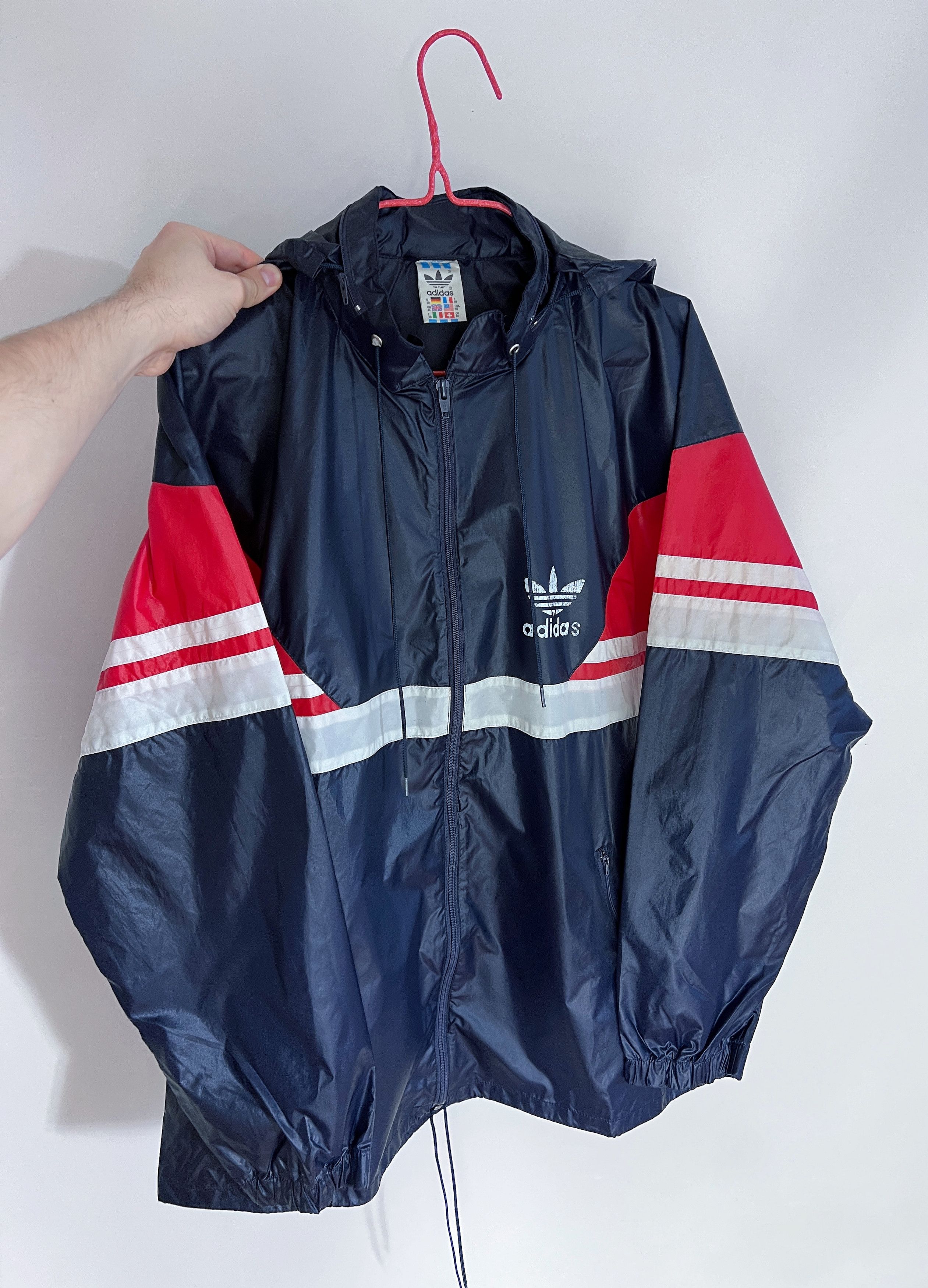 Adidas × Vintage Vintage Adidas Light Jacket Nylon Navy Blue & Red Size US M / EU 48-50 / 2 - 9 Thumbnail