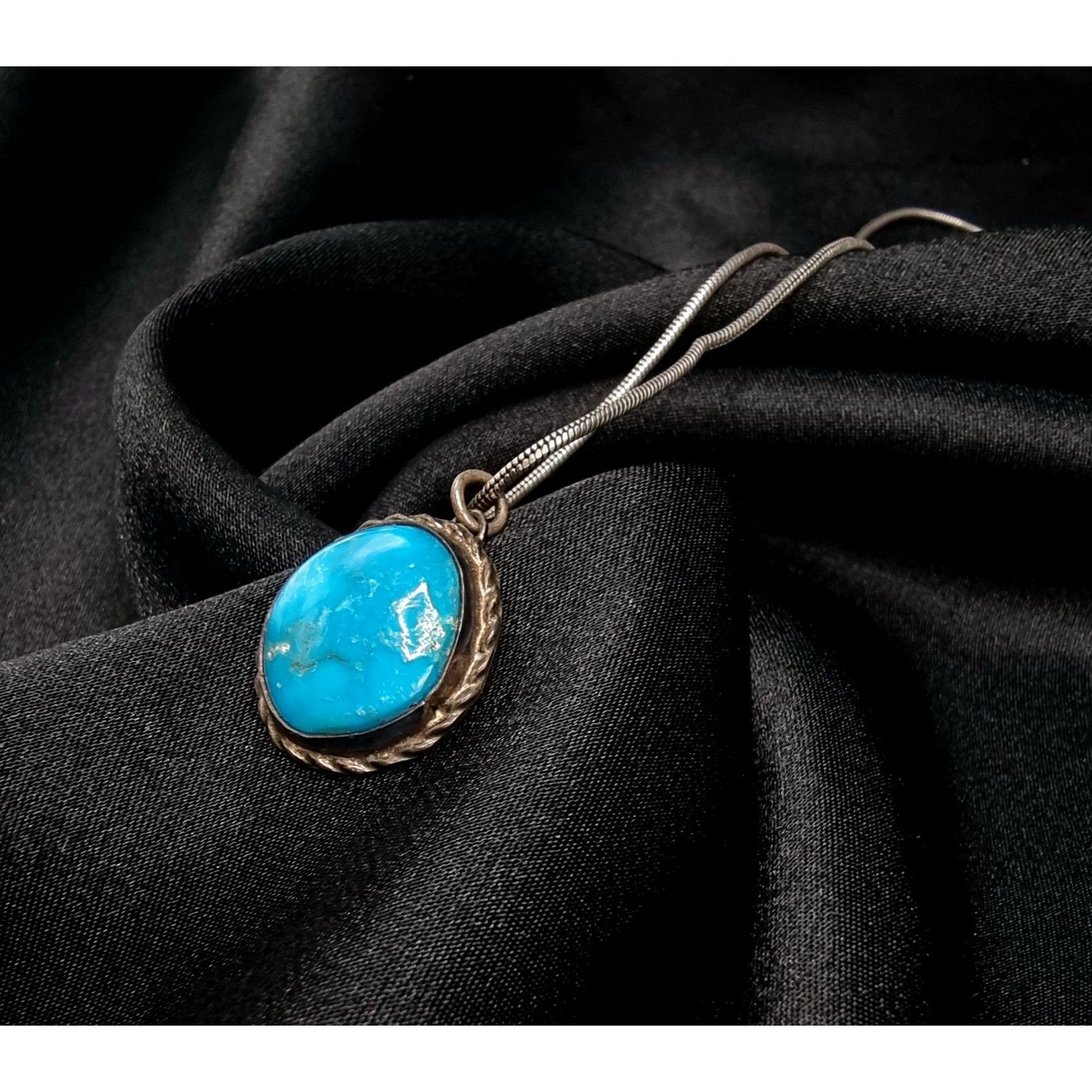 Vintage Vintage Genuine Turquoise Pendant Necklace 925 Sterling Silv Size ONE SIZE - 3 Thumbnail