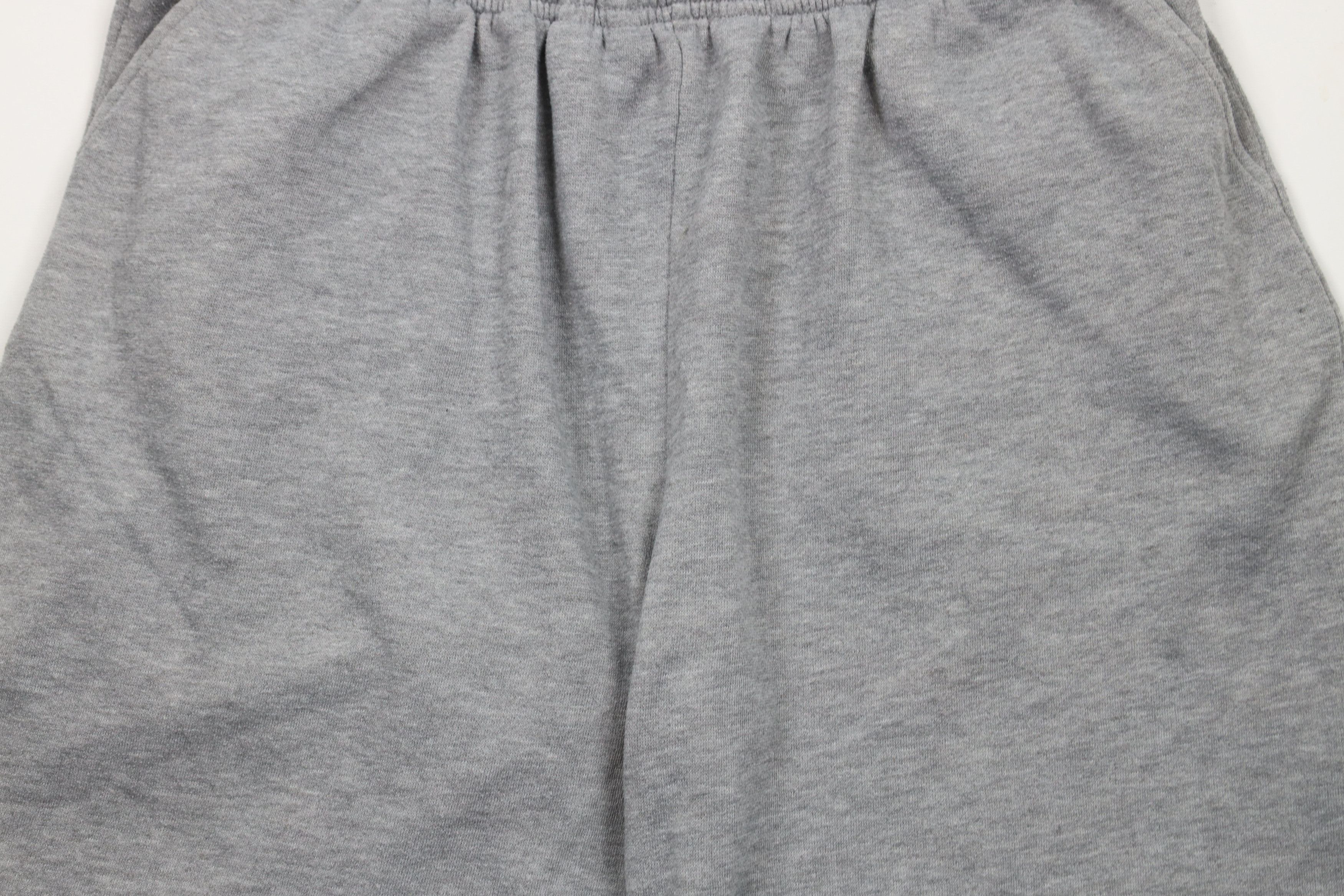 Vintage Vintage 90s Streetwear Above Knee Sweatpants Shorts Gray Size US 36 / EU 52 - 3 Thumbnail