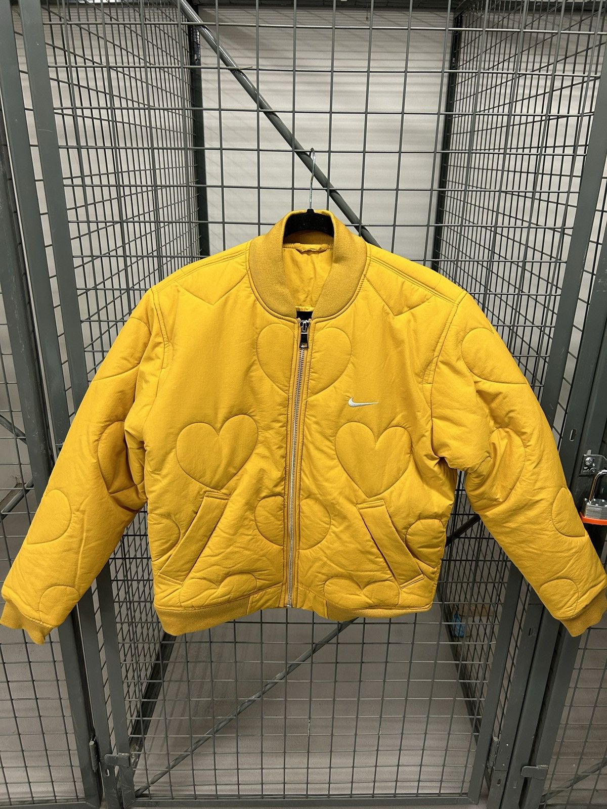 drake nike bomber