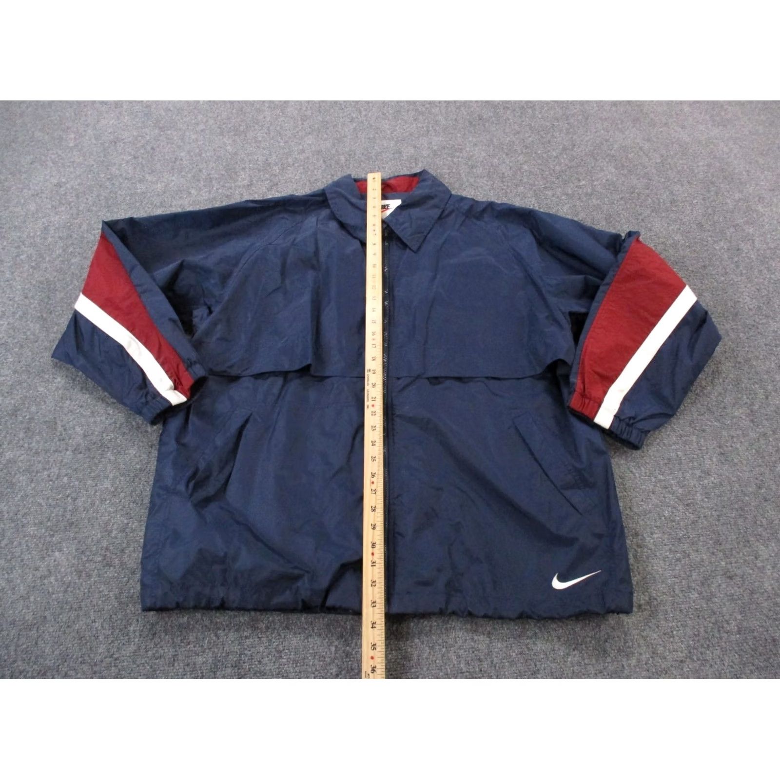 Nike Nike Jacket Mens L Retro Athletic Windbreaker Vented Swoosh Sportswear Track Hiking Size US L / EU 52-54 / 3 - 3 Thumbnail