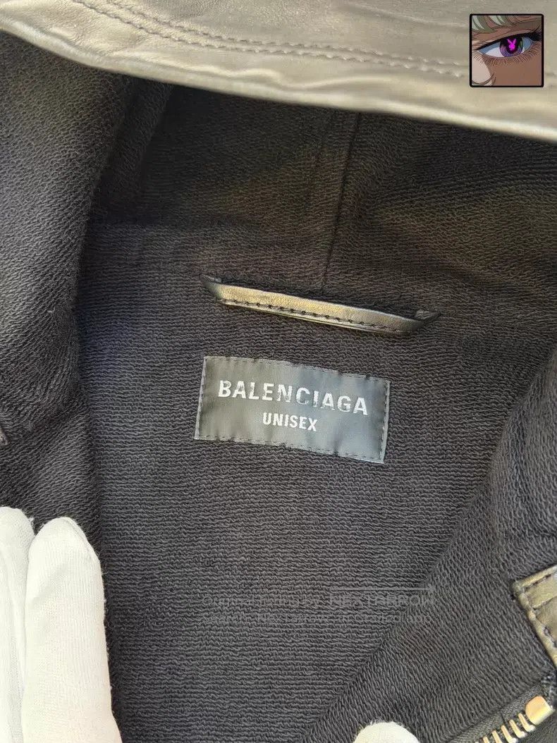 Balenciaga Balenciaga Solid color hooded zippered long sleeve leather Size US XS / EU 42 / 0 - 5 Thumbnail