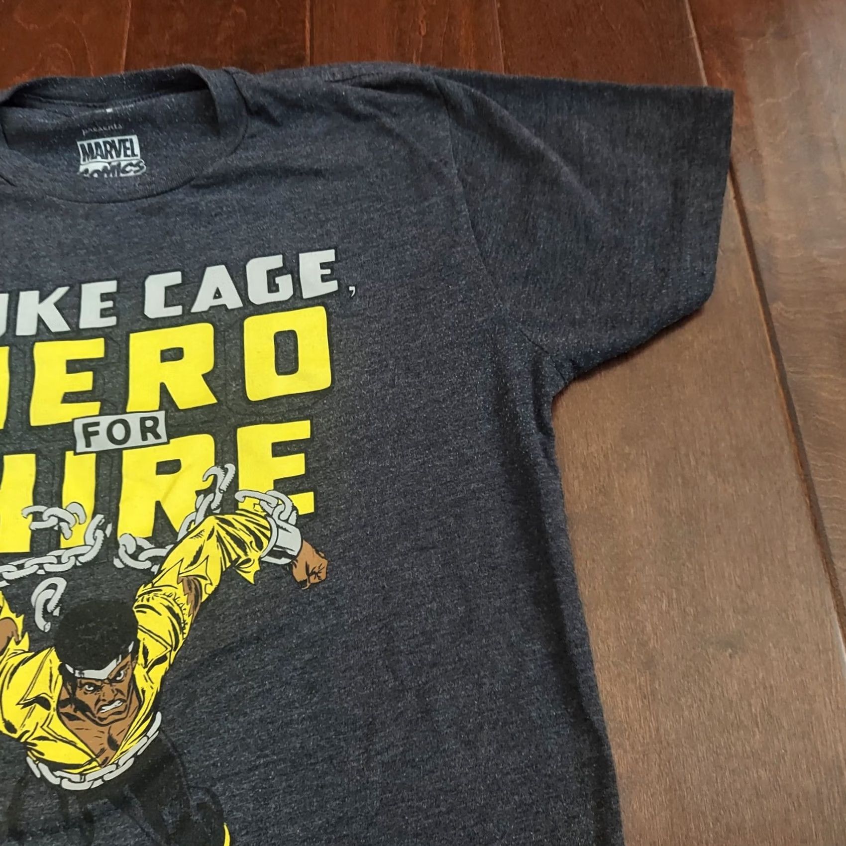Vintage Marvel Luke Cage Hero For Hire Mens T-Shirt 70's Style Luke Under Logo Sz M Gray Short Sleeve Crew Neck Graphic Print Regular Tee Size US M / EU 48-50 / 2 - 7 Thumbnail