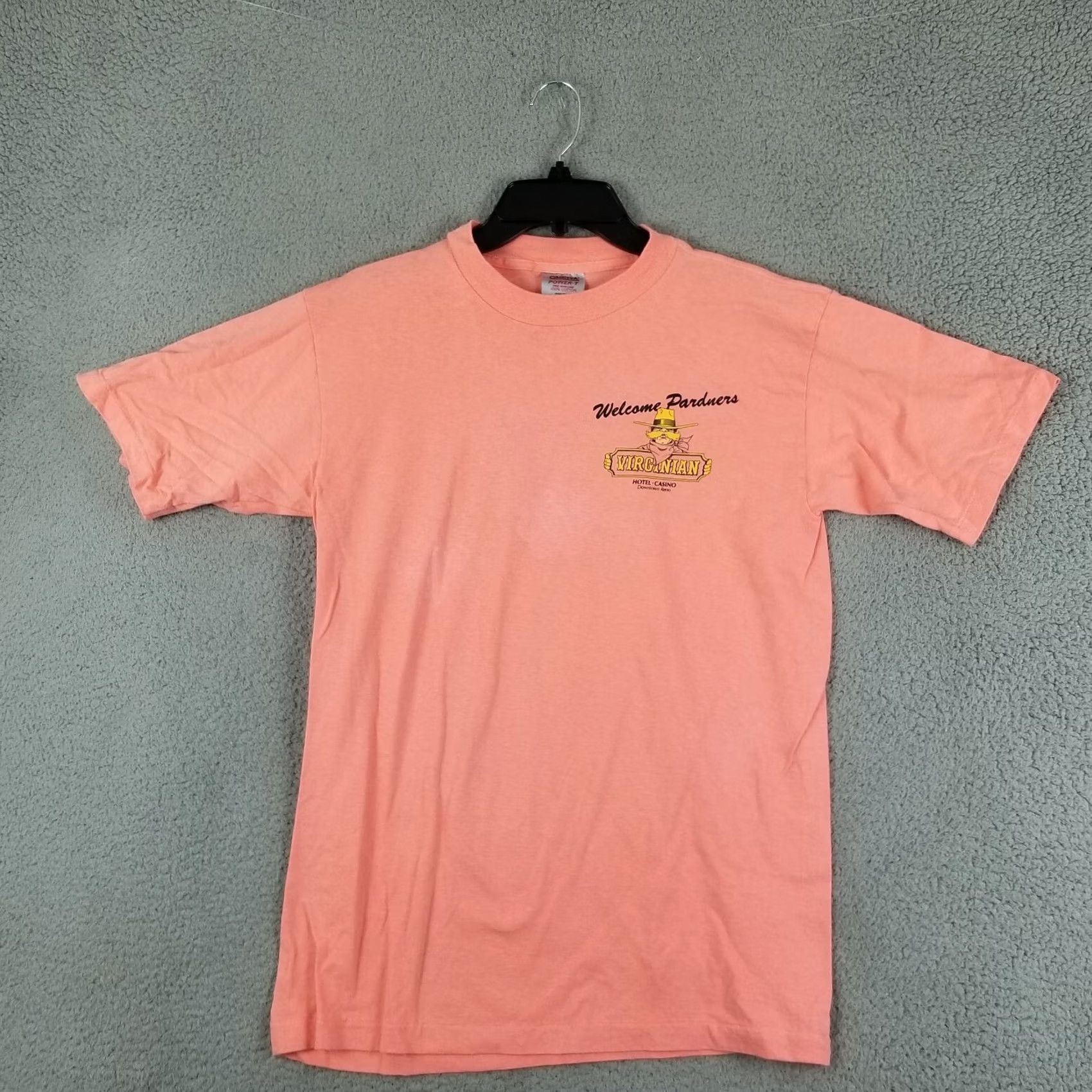 Pinko VINTAGE Virginian Reno Nevada Casino T Shirt M Pink Cowboy Western Gambling Men Shirt 90s Size US M / EU 48-50 / 2 - 2 Thumbnail