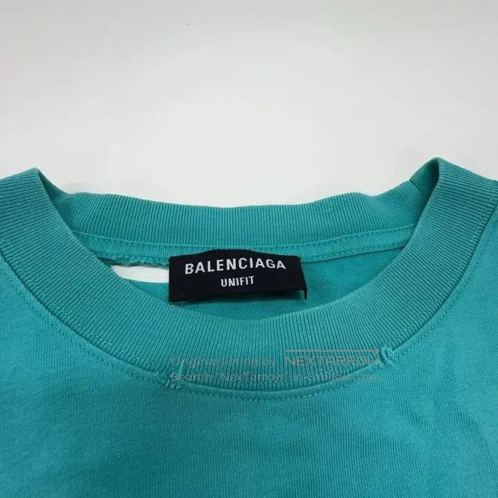 Balenciaga Balenciaga Distressed Round Neck Short Sleeve T. Size US XS / EU 42 / 0 - 1 Thumbnail