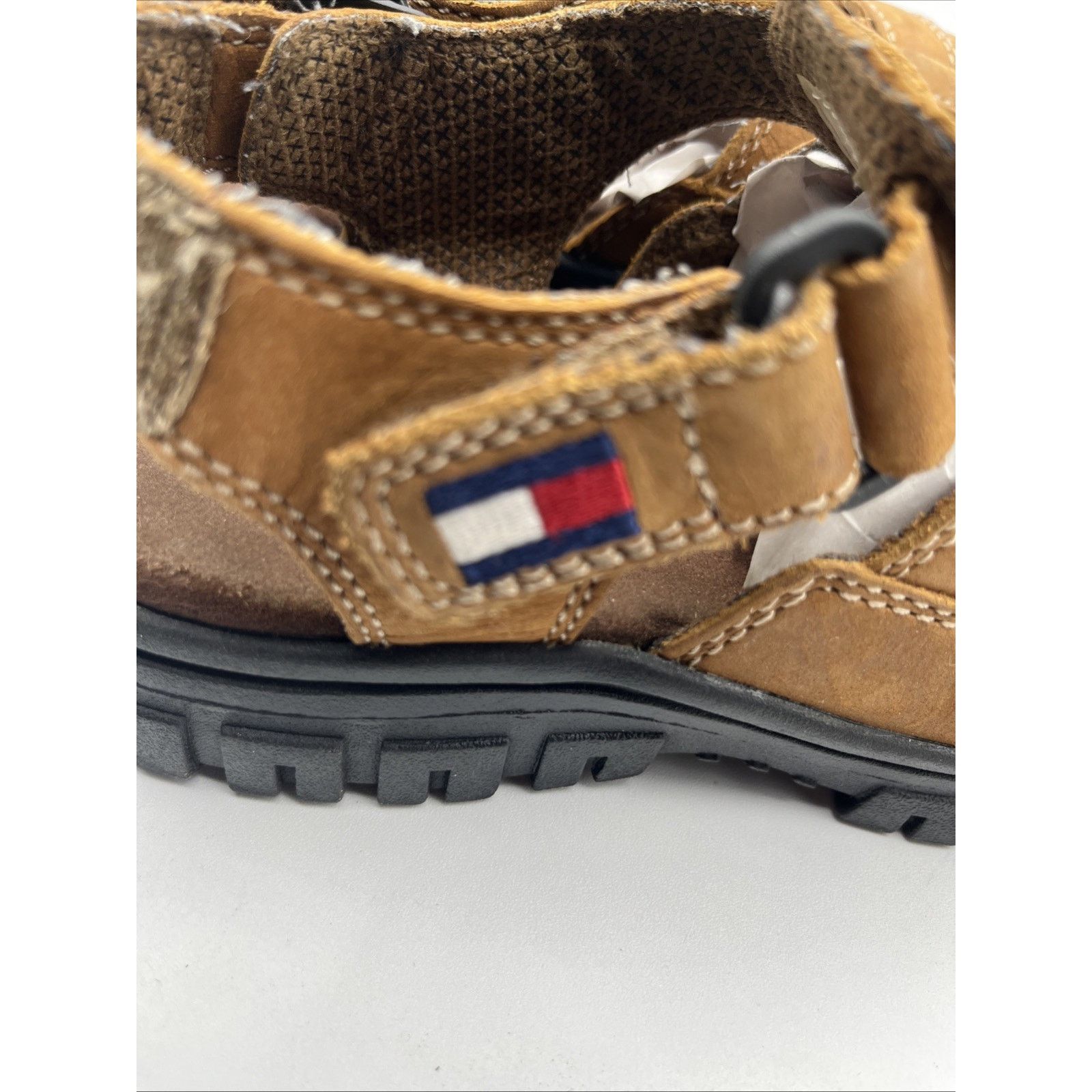 Tommy Hilfiger Tommy Hilfiger Kids Leather Fisherman Boys Sandal, Size 1M Size ONE SIZE - 8 Thumbnail